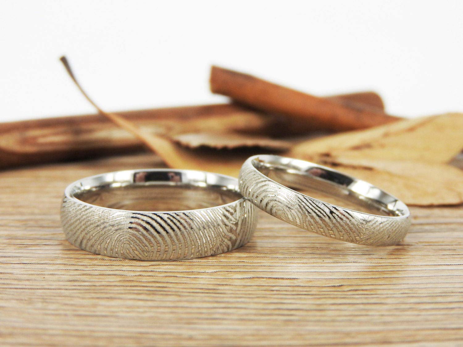 Simple Silver Ring for Women & Men - Fingerprint Couple Matching Wedding Band Set, Polished Titanium Rings for Engagement, Anniversary & Everyday Wear