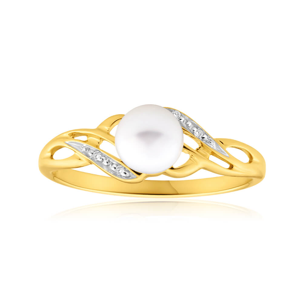 9ct Elegant Yellow Gold Diamond & Pearl Ring for Women - Perfect for Weddings, Anniversaries, and Special Occasions