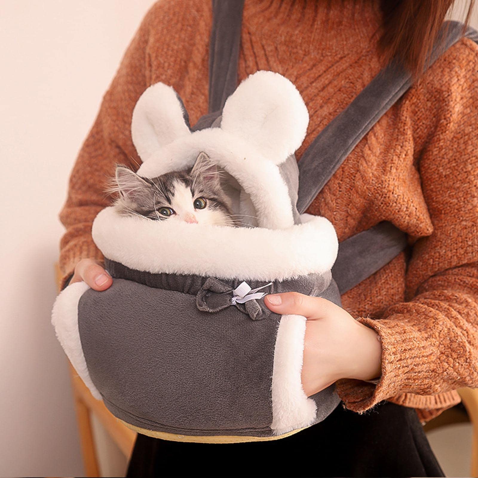 LYLA Medium Cat Carrier - Warm Flannel Pet Tote for Travel & Vet Visits