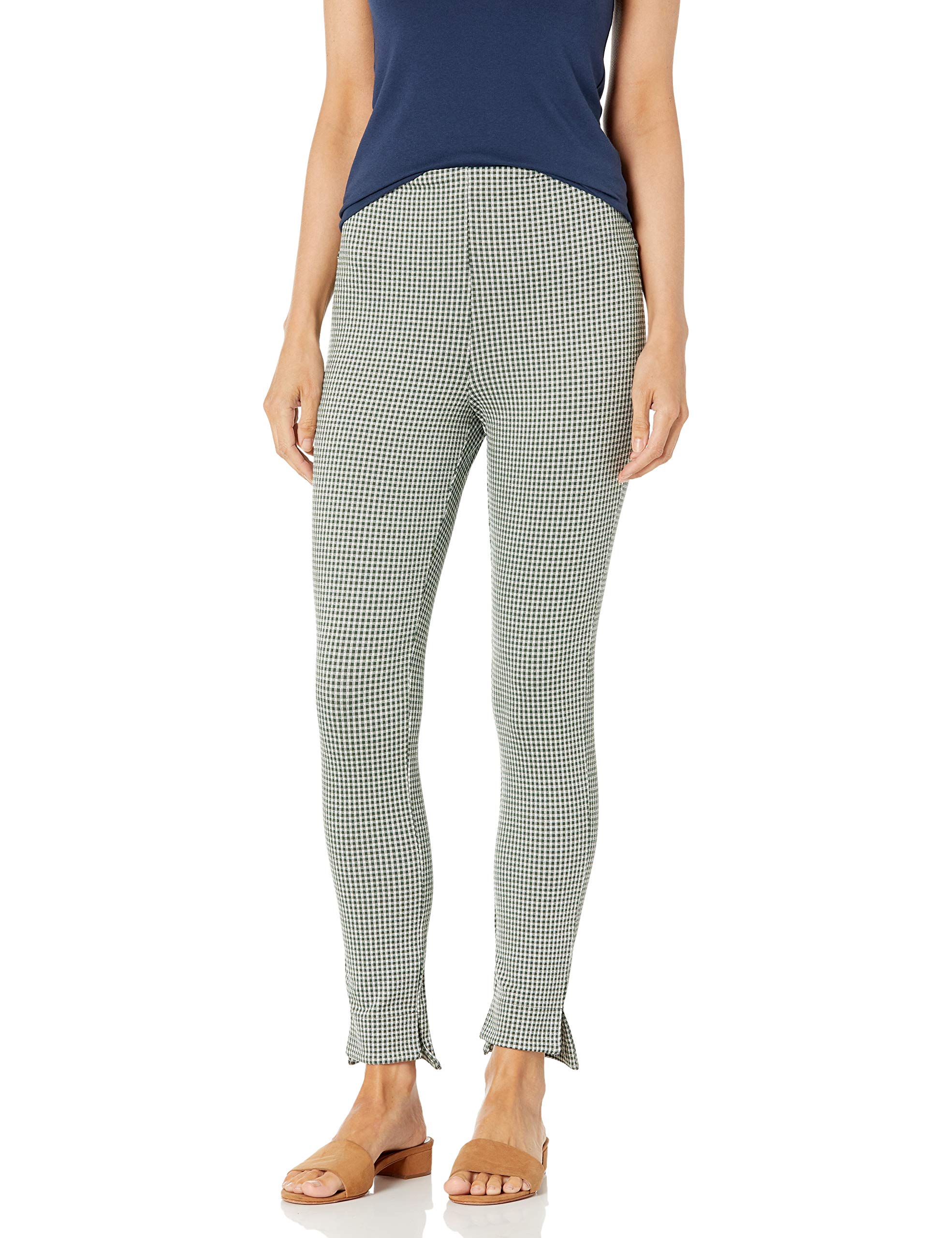 Lyssé Women's High Waisted Yoga Leggings - Soft Stretchy Workout Pants for Running, Gym & Lounge - Tummy Control Activewear (Black, Medium) - Perfect for Yoga, Pilates & Everyday Comfort
