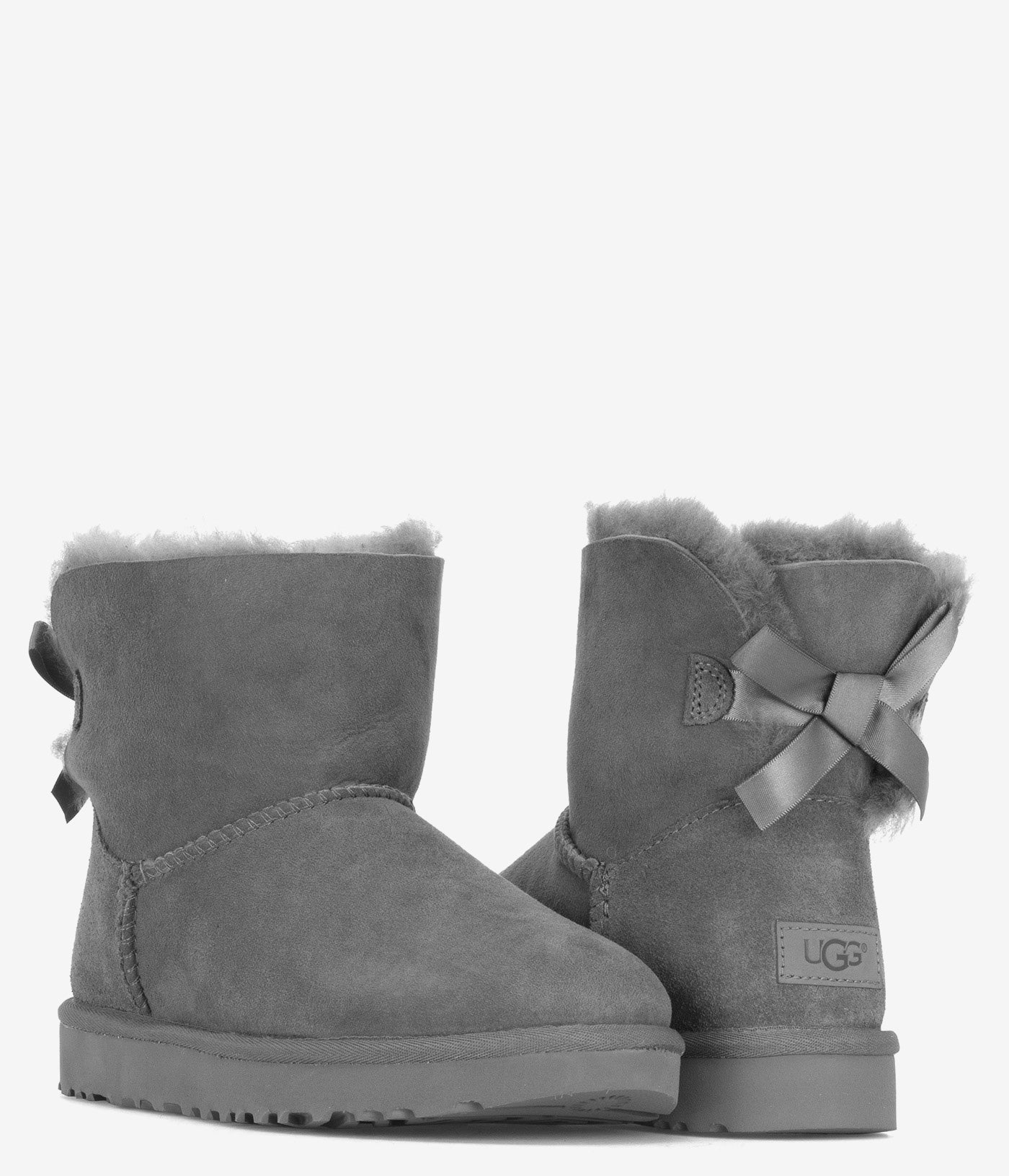 UGG Mini Bailey Bow II Women's Sheepskin Boots - Cozy Winter Boots for Women, Fashionable & Warm Snow Boots for Casual Outings & Cold Weather