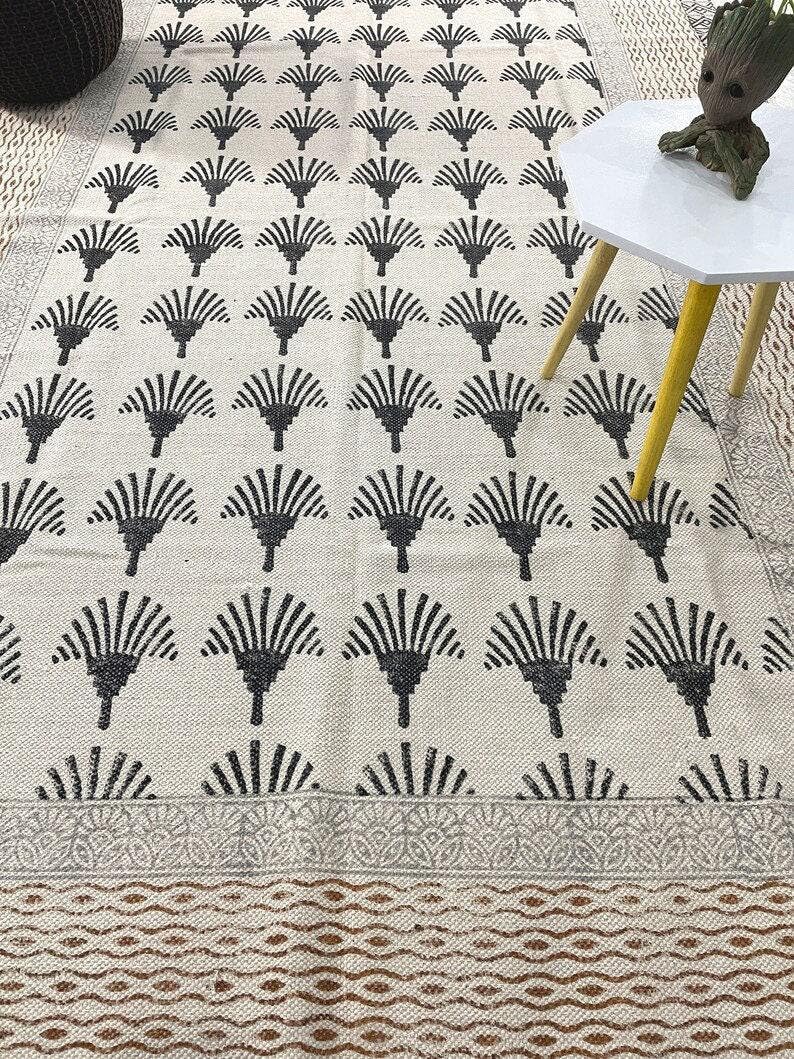 Handmade Block Print Cotton Flatweave Area Rug - Boho Chic 4'x6' Black & Cream - Perfect for Living Room, Bedroom, or Boho Home Decor