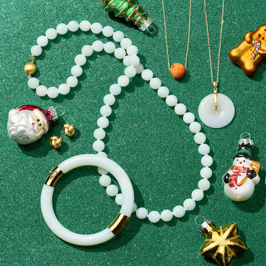 Elegant White Jade Pacific Bangle Bracelet - Handcrafted Jewelry for Women, Perfect for Weddings, Parties & Special Occasions
