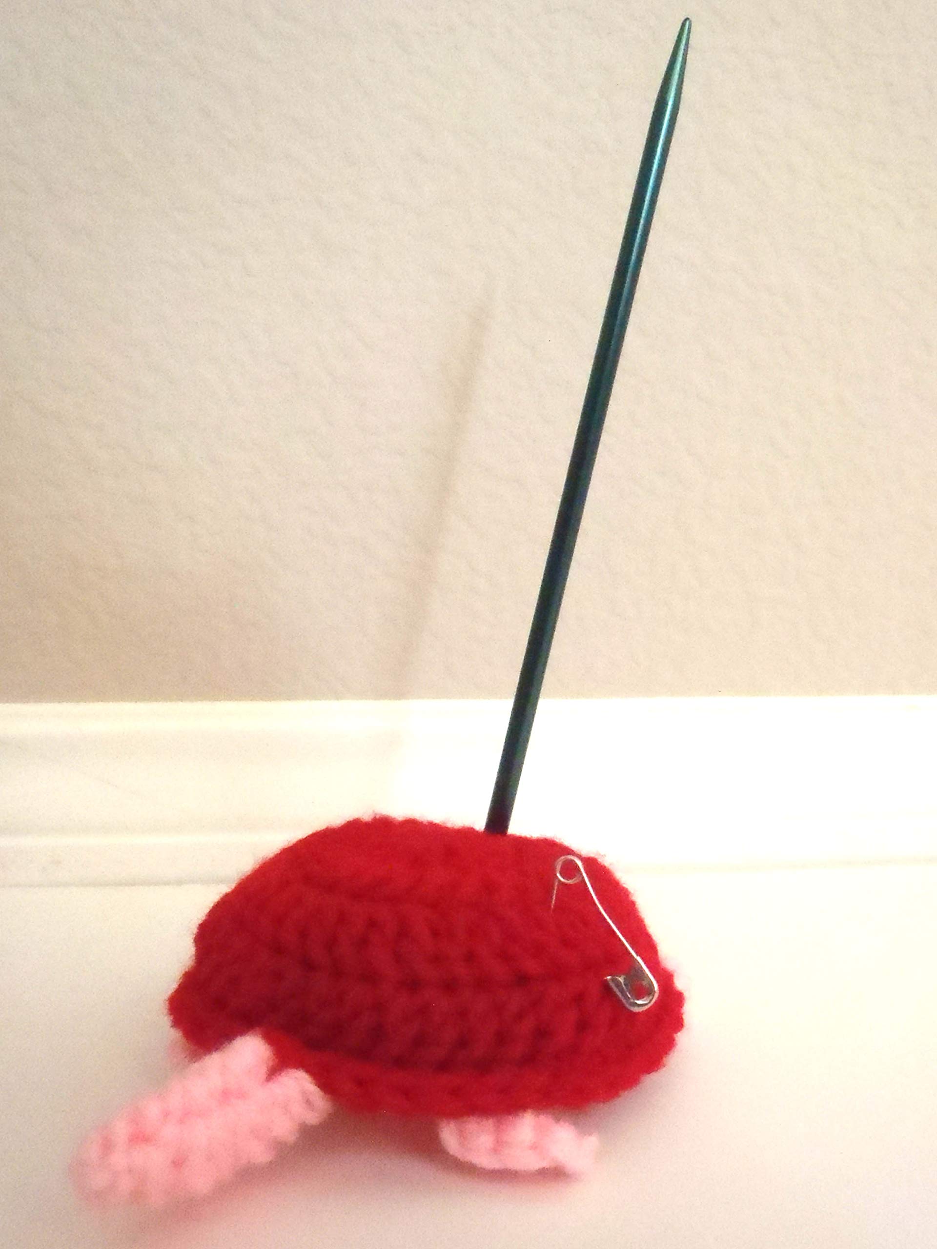 Handmade Crochet Turtle Pin Cushion - Adorable Sewing Accessory for Needlework, Quilting & Crafting | Perfect Gift for Knitters & DIY Enthusiasts