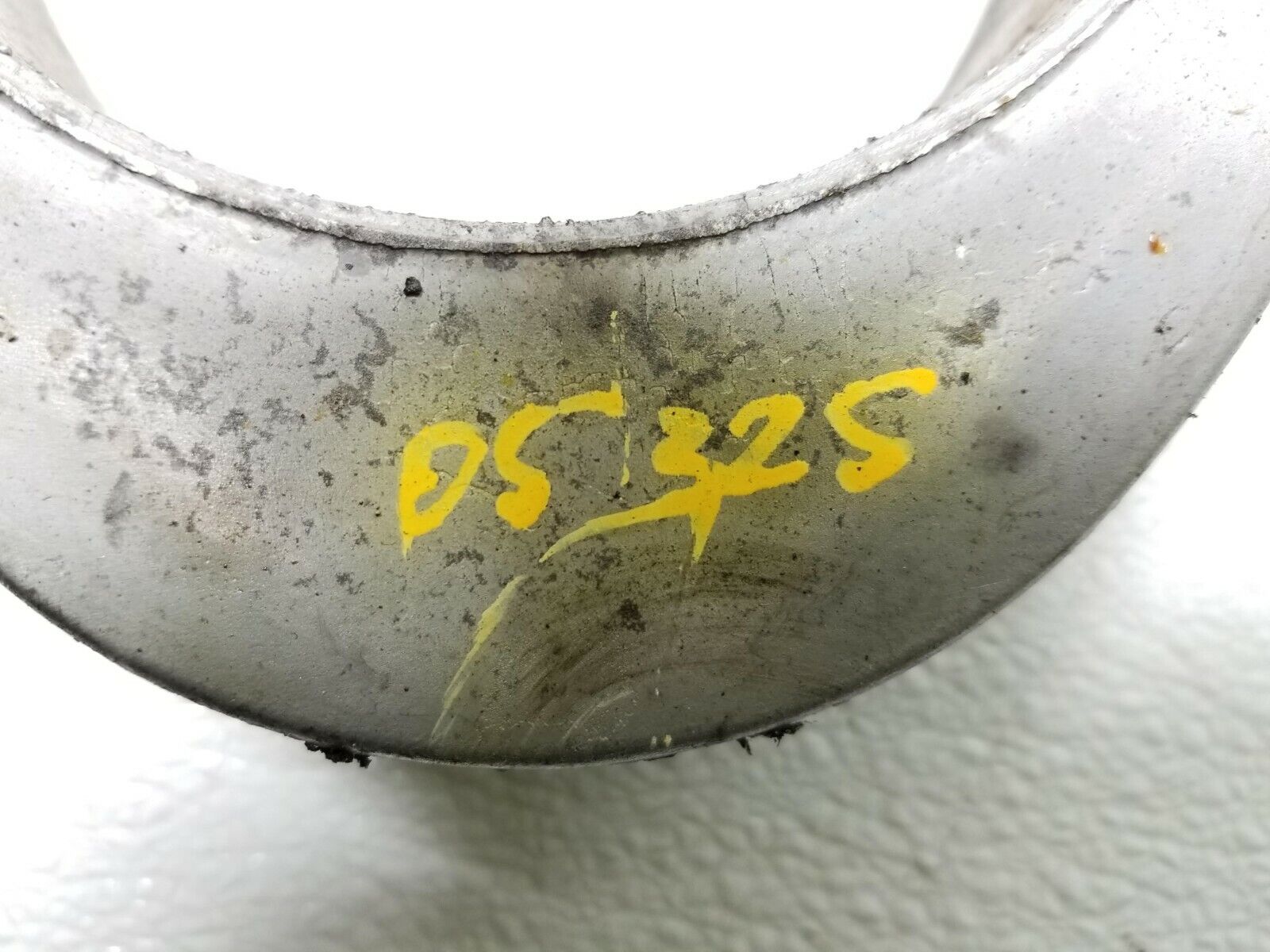 BMW E46 325xi Rear Differential Support Brace Crossmember OEM Replacement Part - Perfect for Enhanced Drivetrain Stability & Performance Upgrade