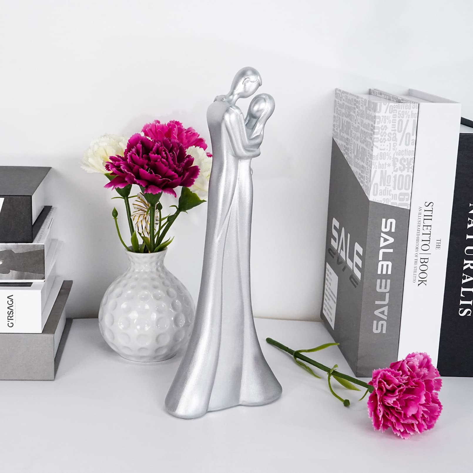 DreamsEden Modern Couple Sculpture - Romantic Silver Her & Him Hugging Figurine - Perfect Anniversary & Wedding Gift - Elegant Table Decor for Living Room, Bedroom & Office