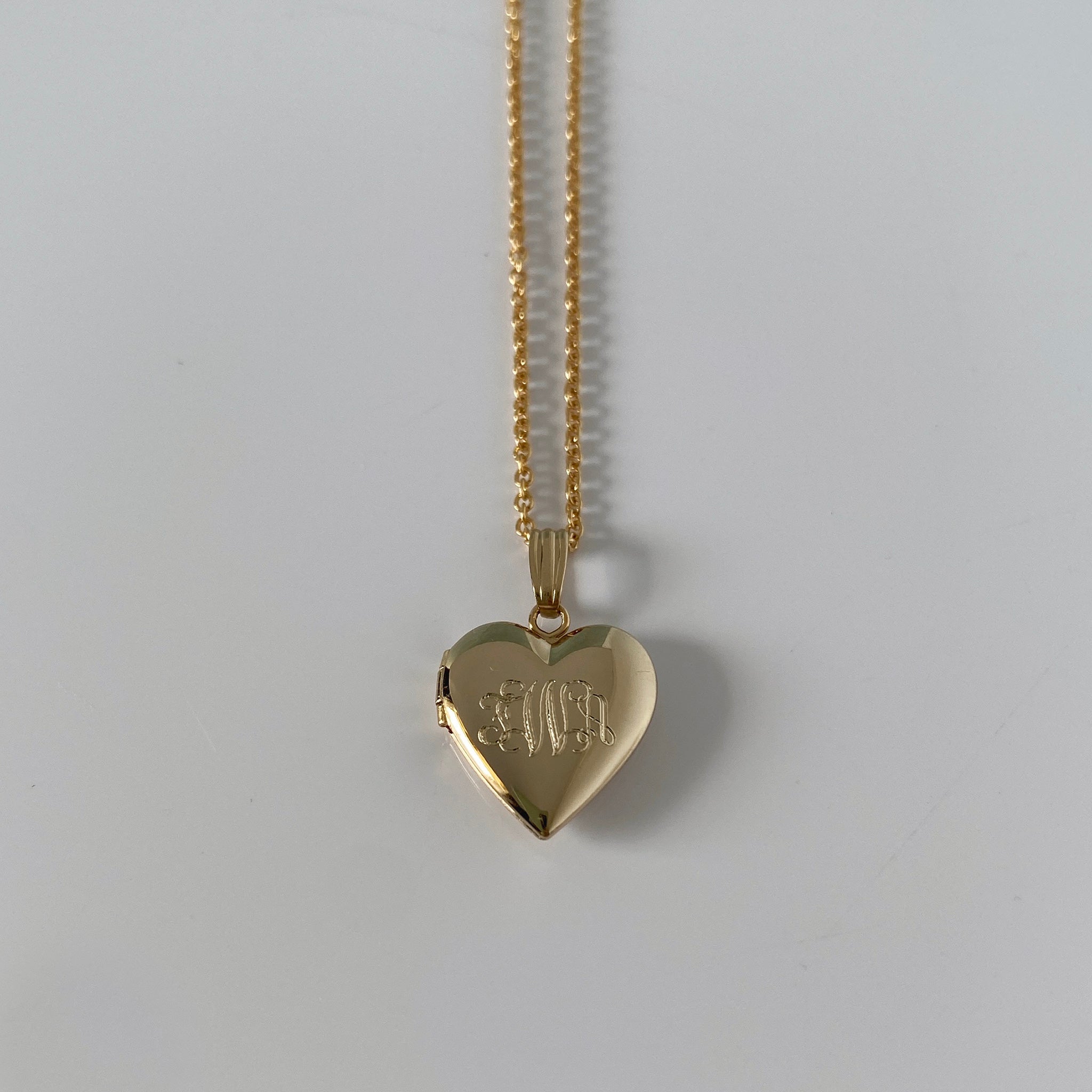 14K Gold Filled Heart Locket Necklace for Kids - Elegant Jewelry Gift for Girls, Birthday, Baptism & Special Occasions