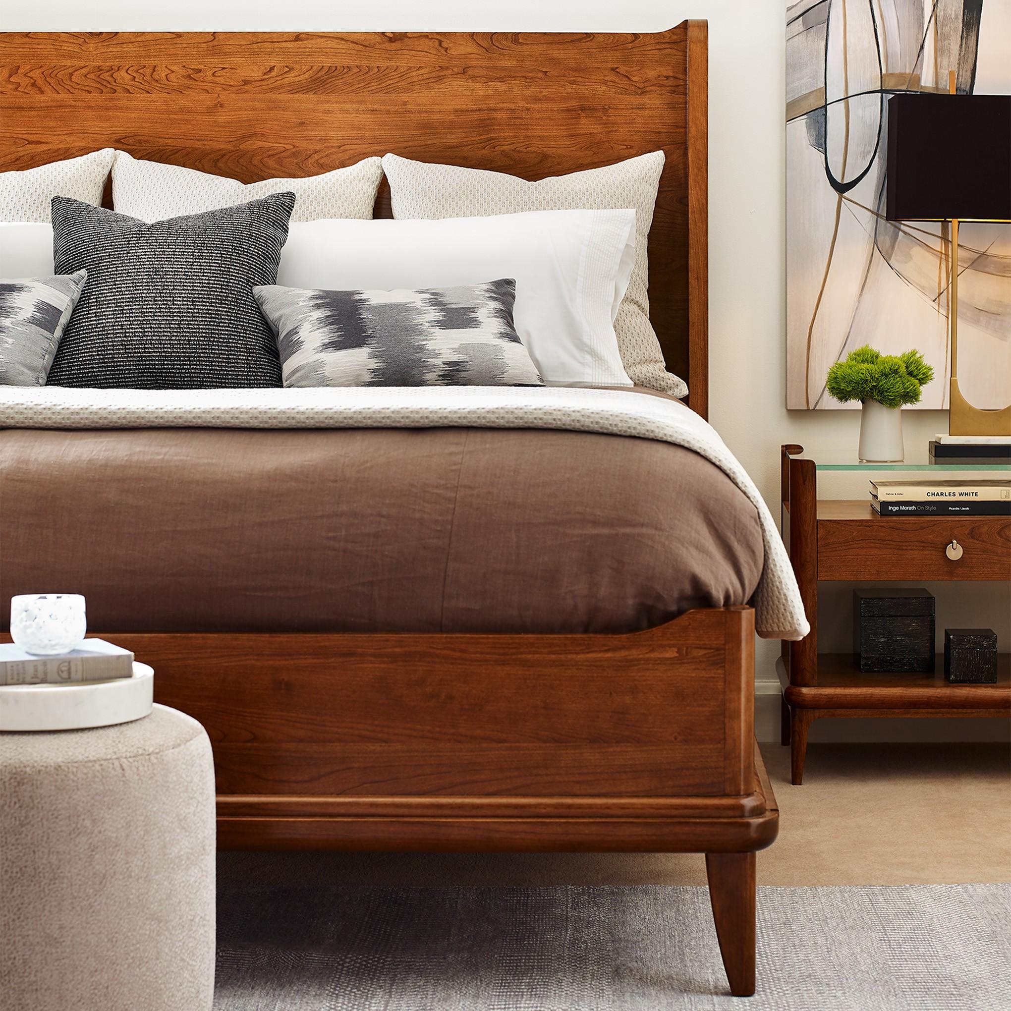 Martine Bed Frame - Queen Size Platform Bed with Wooden Slats & Headboard - Modern Minimalist Bedroom Furniture for Home, Apartment, Guest Room