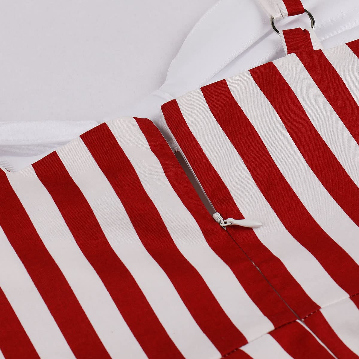 Vintage 1950s Rockabilly Halter Neck Swing Dress for Women - Retro Tea Party & Cocktail Midi Dress - Perfect for 50s Themed Parties, Dances & Vintage Fashion Lovers