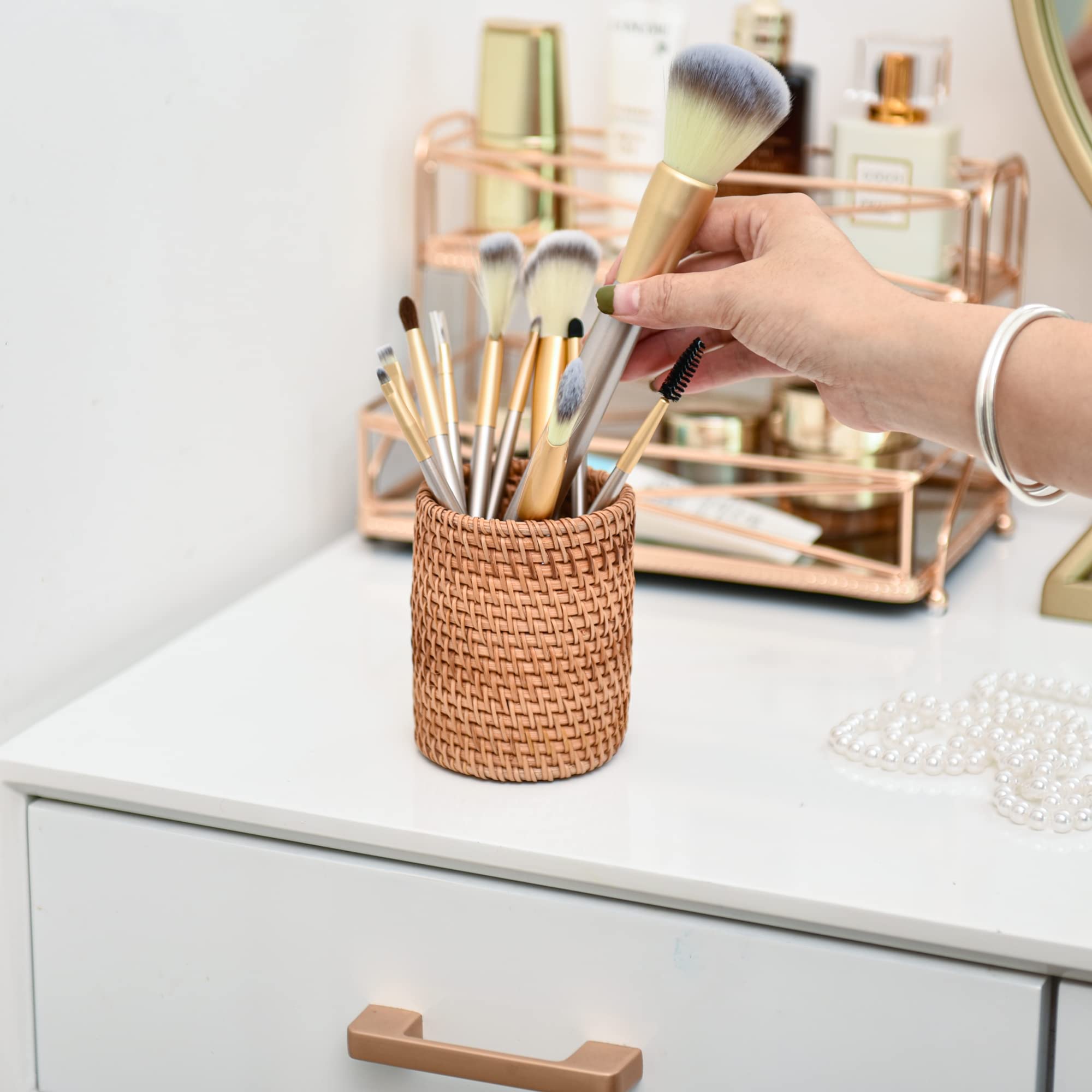 Handmade Rattan Pencil Holder & Makeup Brush Organizer - Natural Wicker Pen Cup for Office Desk, Home Study, and Vanity Storage | Perfect for School Supplies, Cosmetics, and Stationery Organization
