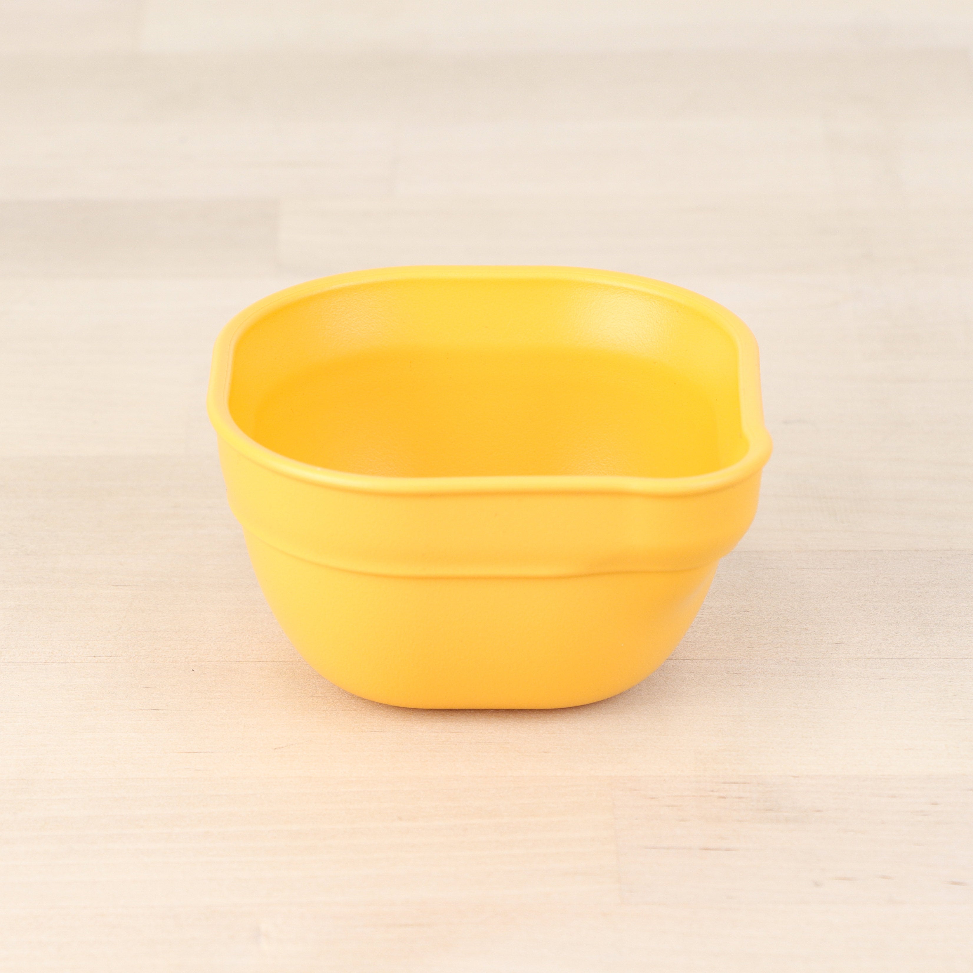 Re Play Dip n' Pour Bowls - BPA-Free Silicone Serving Bowls for Snacks, Dips & Sauces - Perfect for Parties, Picnics & Family Gatherings