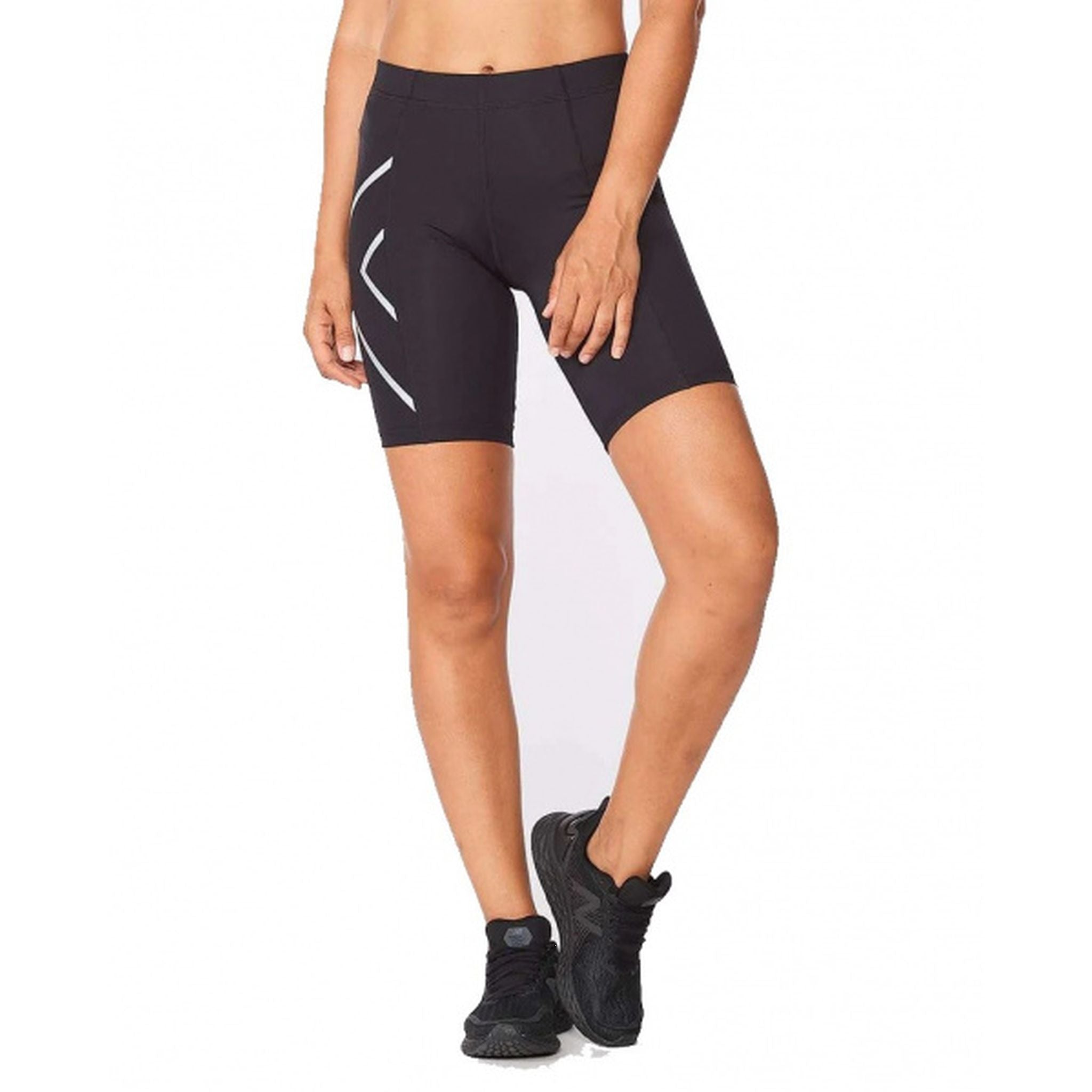 2XU Women's High-Performance Compression Shorts for Running, Workout & Recovery - Moisture-Wicking & Muscle Support Activewear