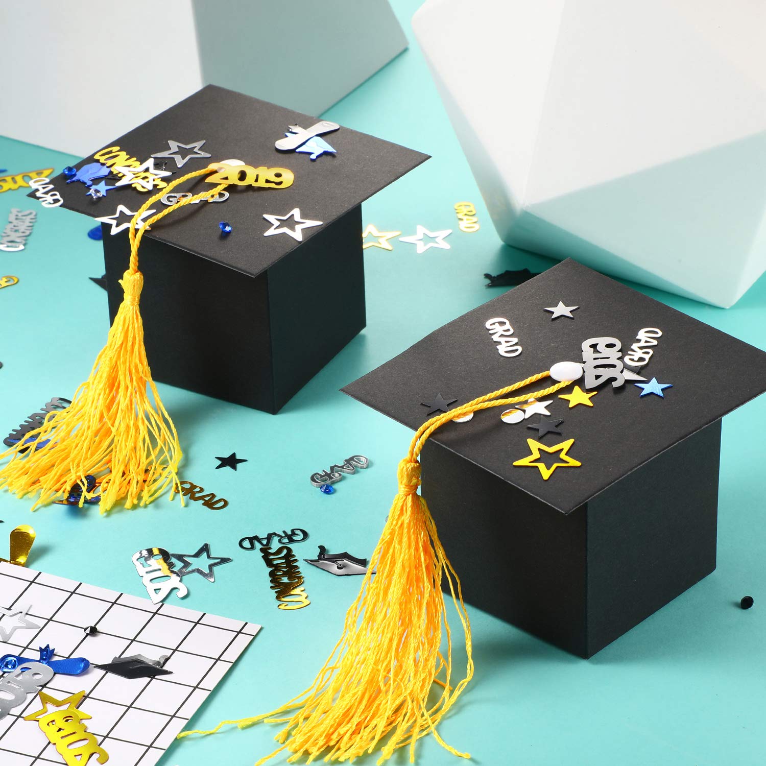Bememo 100-Piece Graduation Candy Gift Boxes - Class of 2025 Graduation Party Favors with Tassel - Yellow Graduation Cap Centerpieces for Ceremony Decorations | Perfect for Graduation Parties, School Events & Celebration Decor