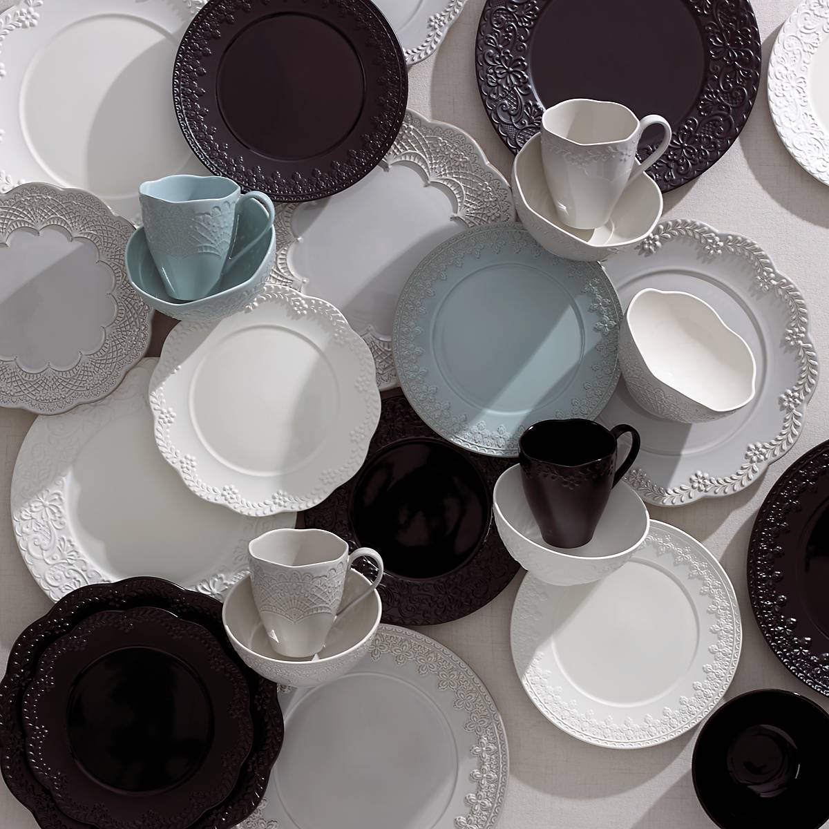 Chelse Muse Floral White 12-Piece Dinnerware Set - Elegant Porcelain Plates, Bowls & Cups for Formal Dining, Wedding Registry & Holiday Entertaining