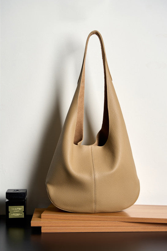 Stylish and Lightweight Shoulder Bag for Women - Perfect for Work, Travel, and Everyday Use