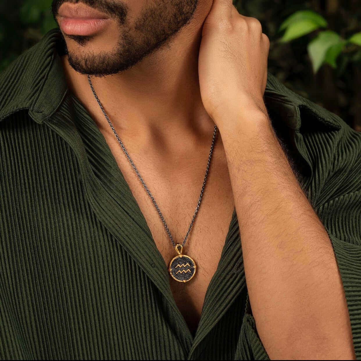 18K Gold Retro Zodiac Astrology Pendant Necklace - Personalized Horoscope Jewelry Gift for Women | Perfect for Birthday, Anniversary & Spiritual Occasions