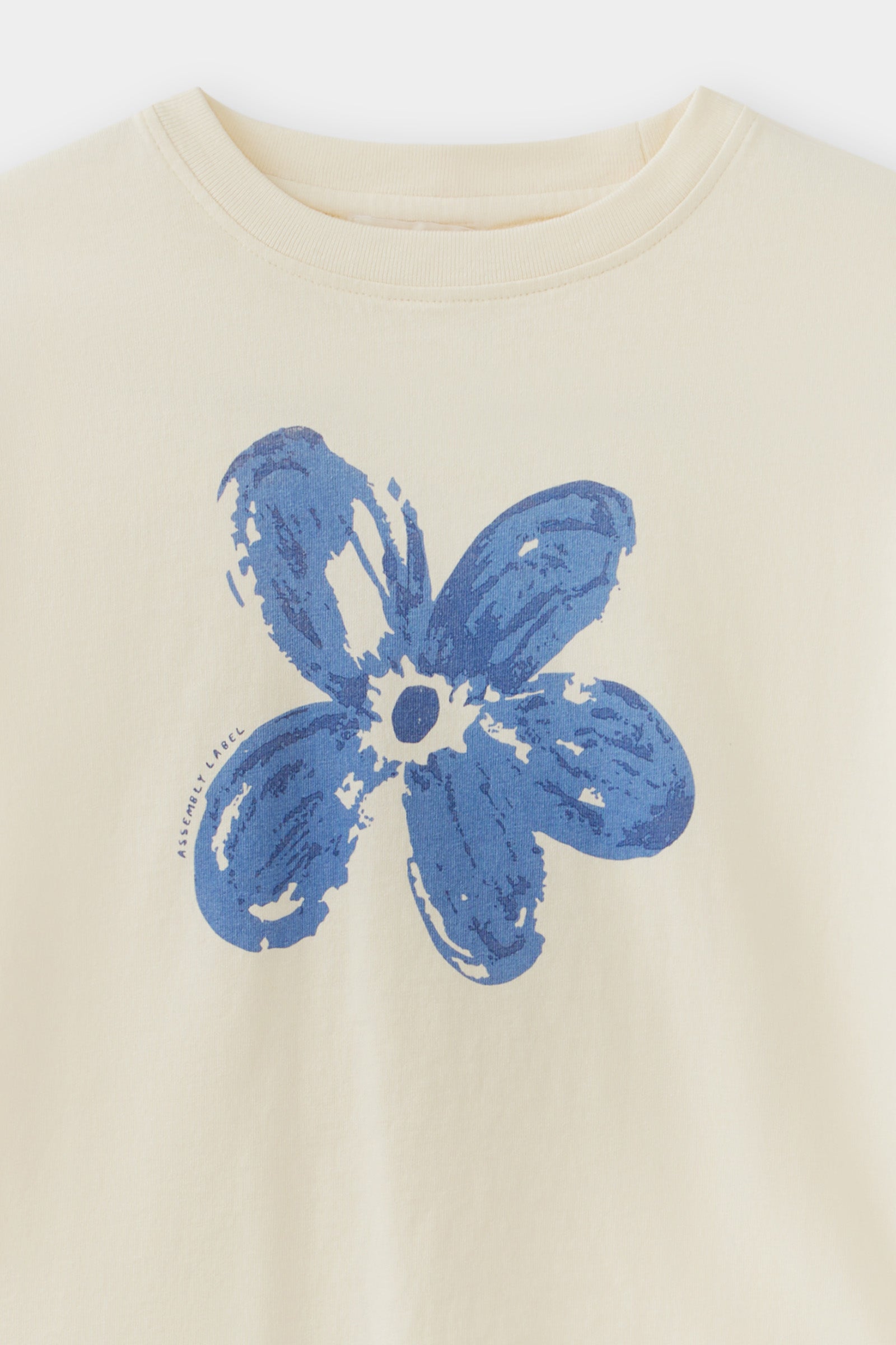 Kids Bloom Tee Pebble - Soft & Stylish Floral Print T-Shirt for Boys & Girls | Perfect for School, Playdates & Outdoor Activities