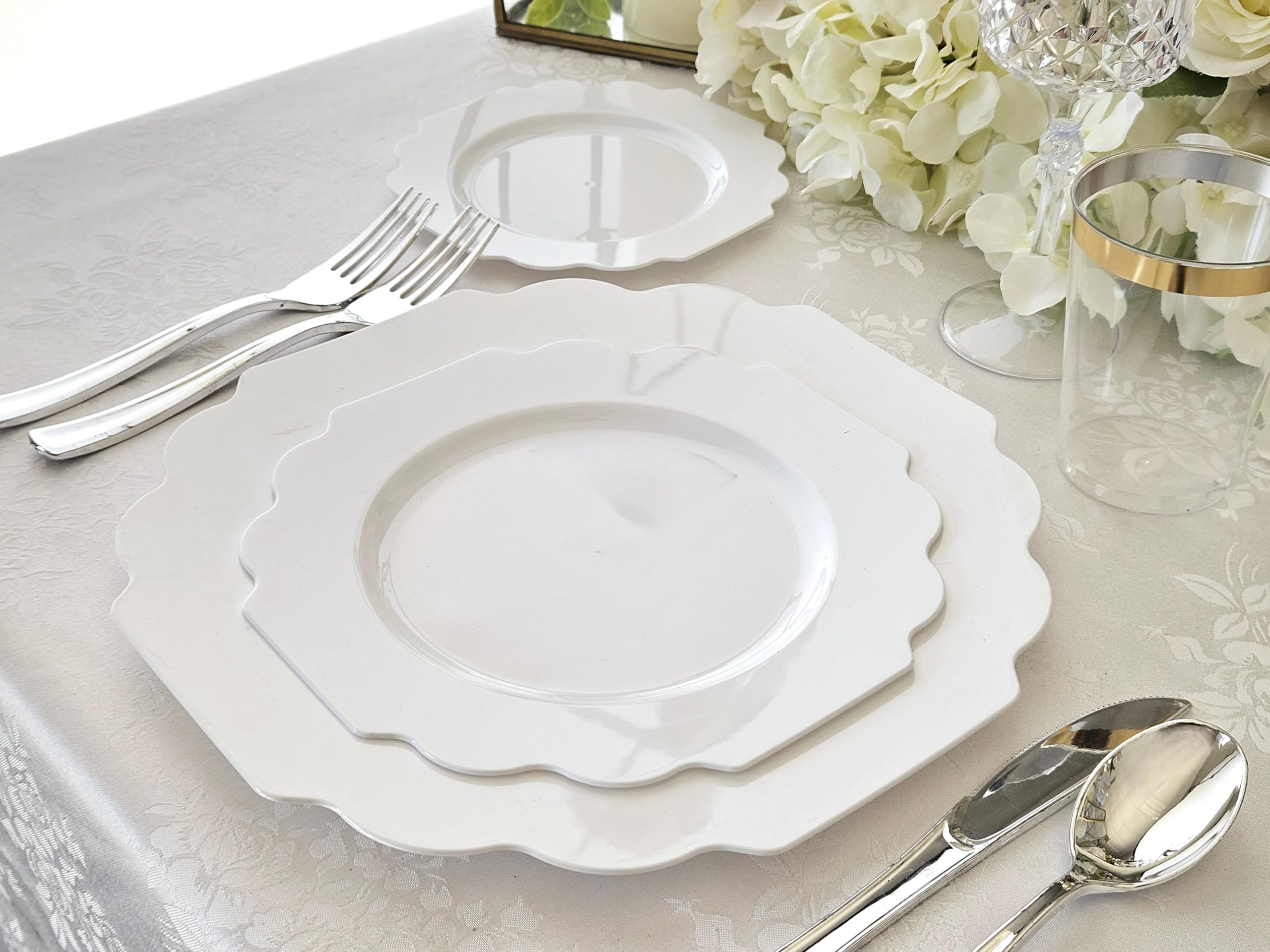 40-Pack Heavyweight Disposable Plastic Plates for Weddings & Parties - 10.5'' Dinner Plates in Classic White | Perfect for Catering, Birthday Celebrations & Outdoor Events