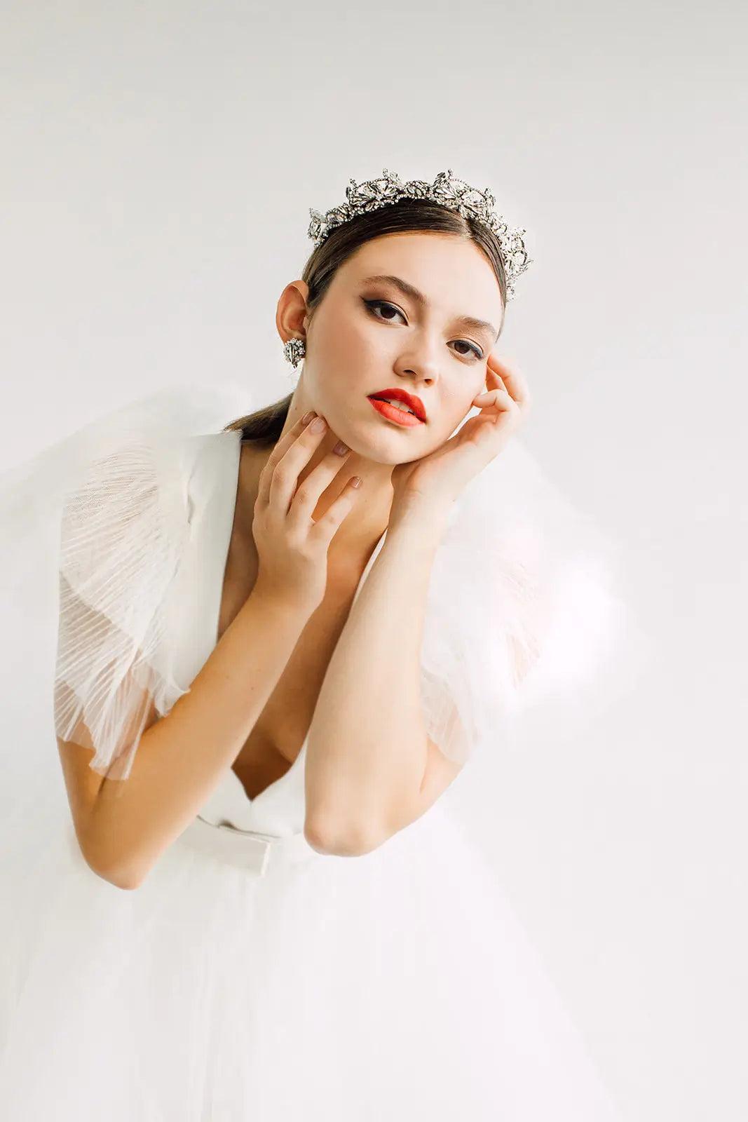Marion Crown - Elegant and Stylish Women's Hat for Outdoor Events, Weddings, and Fashion Accessories
