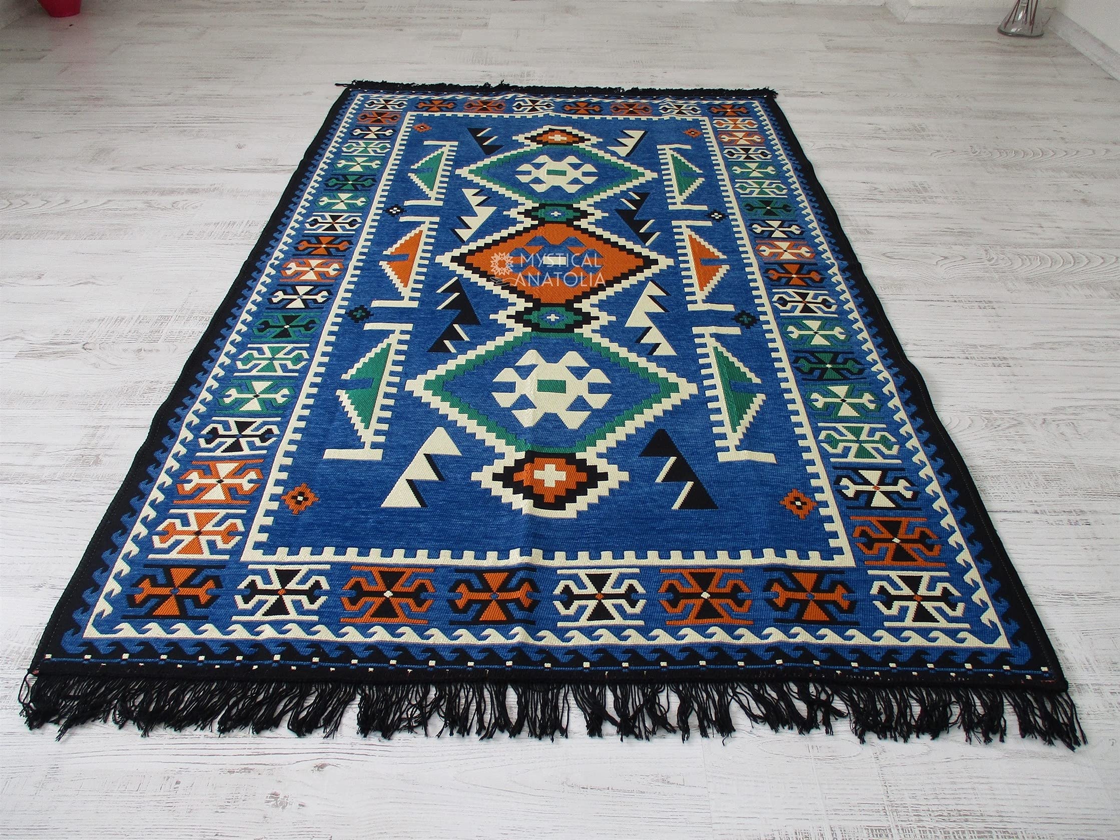 Handwoven Turkish Kilim Rug - Traditional Vintage Kilim Carpet with Geometric Patterns - Perfect for Boho Home Decor, Living Room, Bedroom & Office
