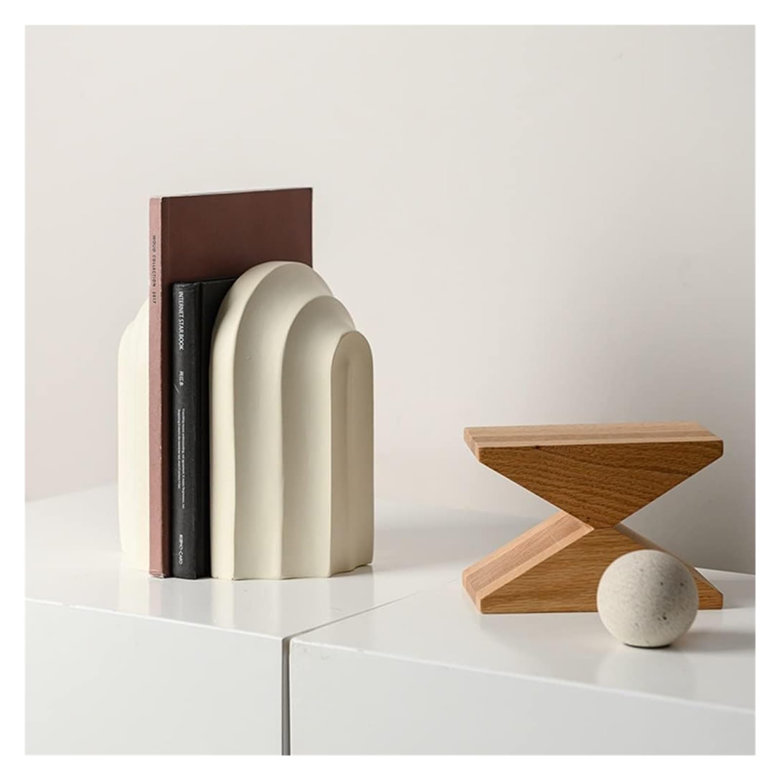 Sturdy Non-Slip Bookends - Decorative Book Holders for Office, Study & Home - Modern Desktop Organizer for Books, Albums & Decor (Set of 2) - Perfect for Shelves, Desks & Gift Giving
