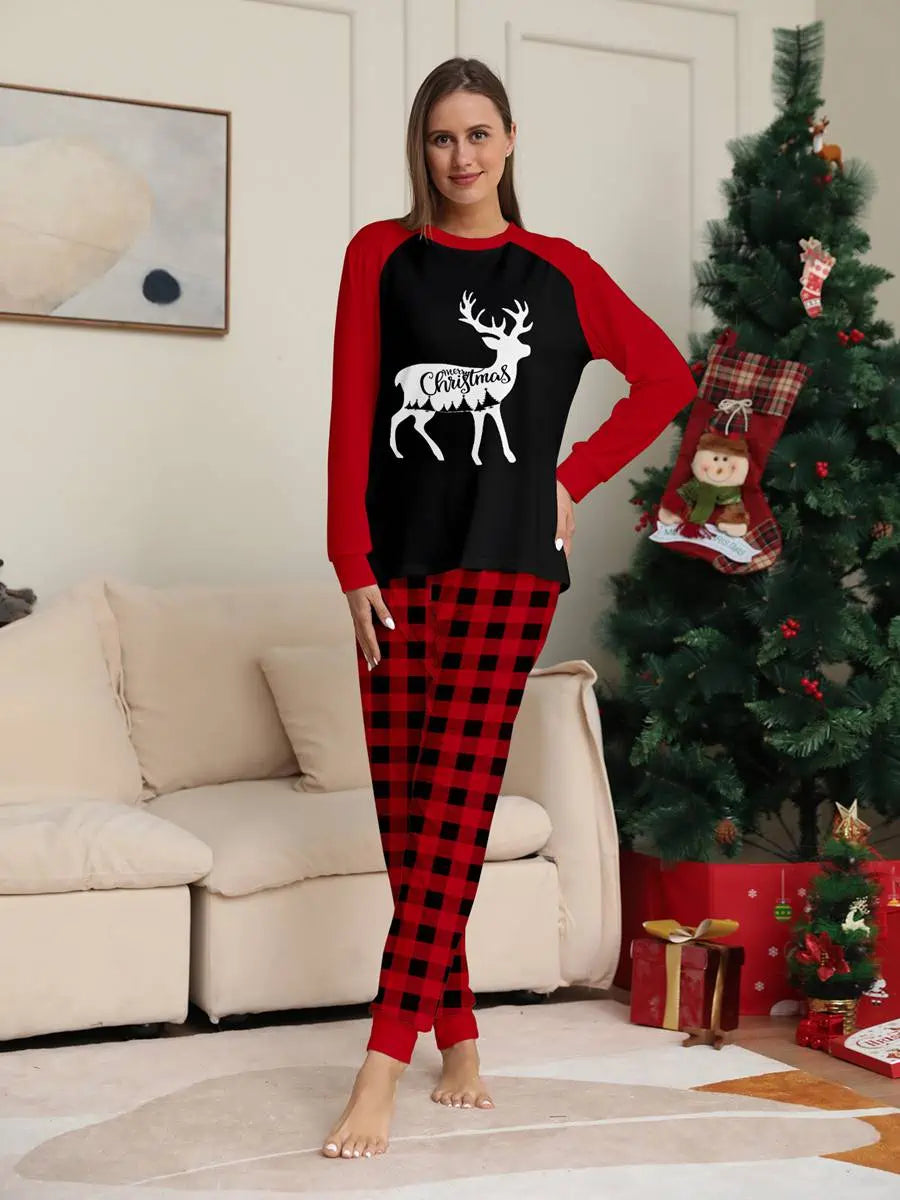 Reindeer Christmas Matching Family Pajamas Set - Cozy Holiday Sleepwear for Adults & Kids - Perfect for Family Photos, Christmas Morning & Festive Gatherings