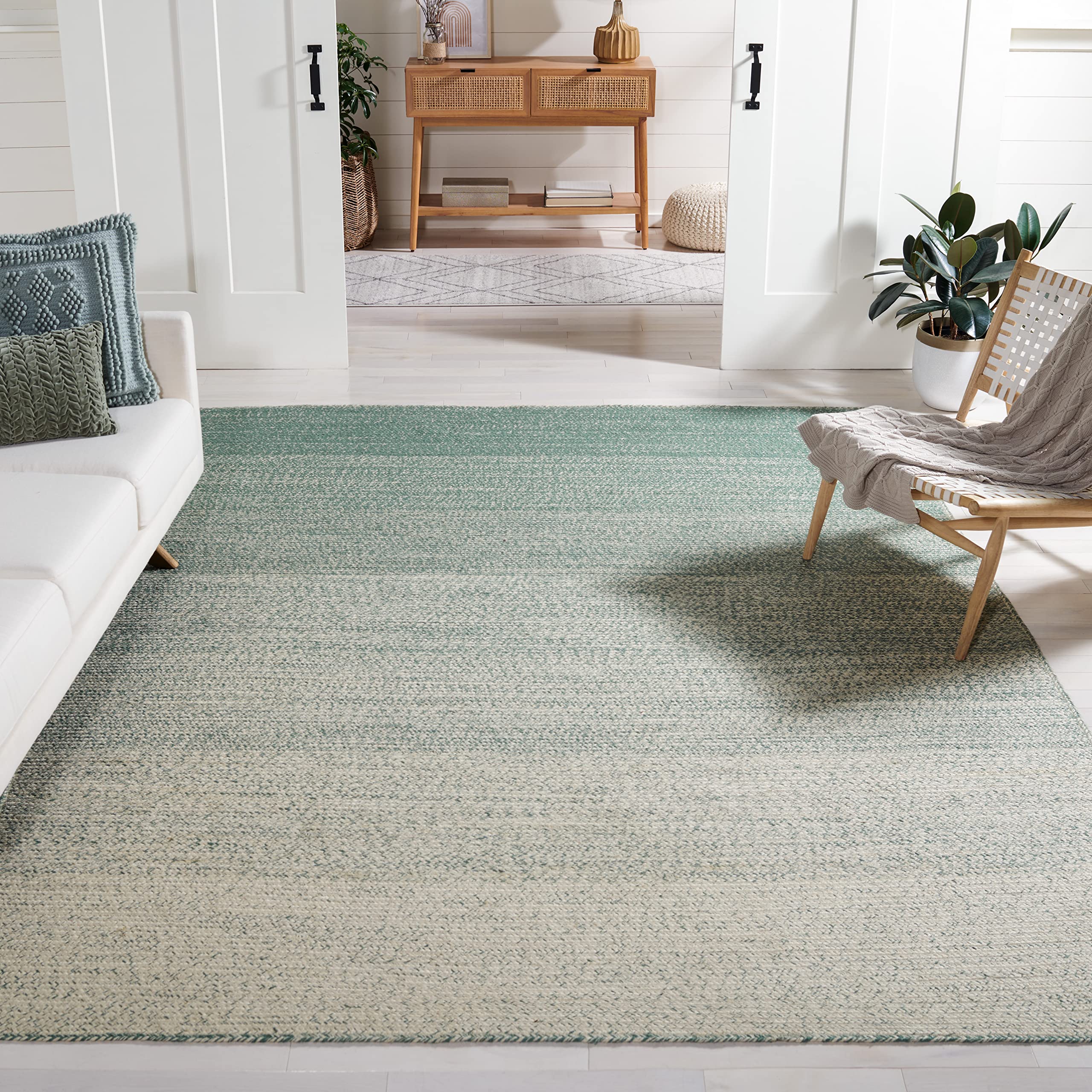 SAFAVIEH Handmade Boho Ombre Jute Area Rug 6'x6' Square - Natural & Green NFB263Y - Natural Fiber Collection for Living Room, Dining Room, Bedroom - Soft & Durable Floor Covering for Home Decor