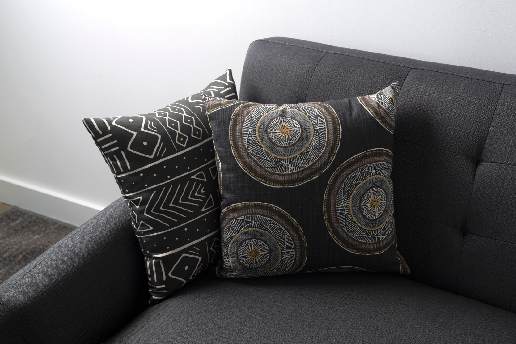 Jambasa Soft Black Throw Pillow 17x17 - Ultra Plush Decorative Cushion for Sofa, Bed & Living Room - Perfect for Home Decor, Cozy Comfort & Stylish Accents