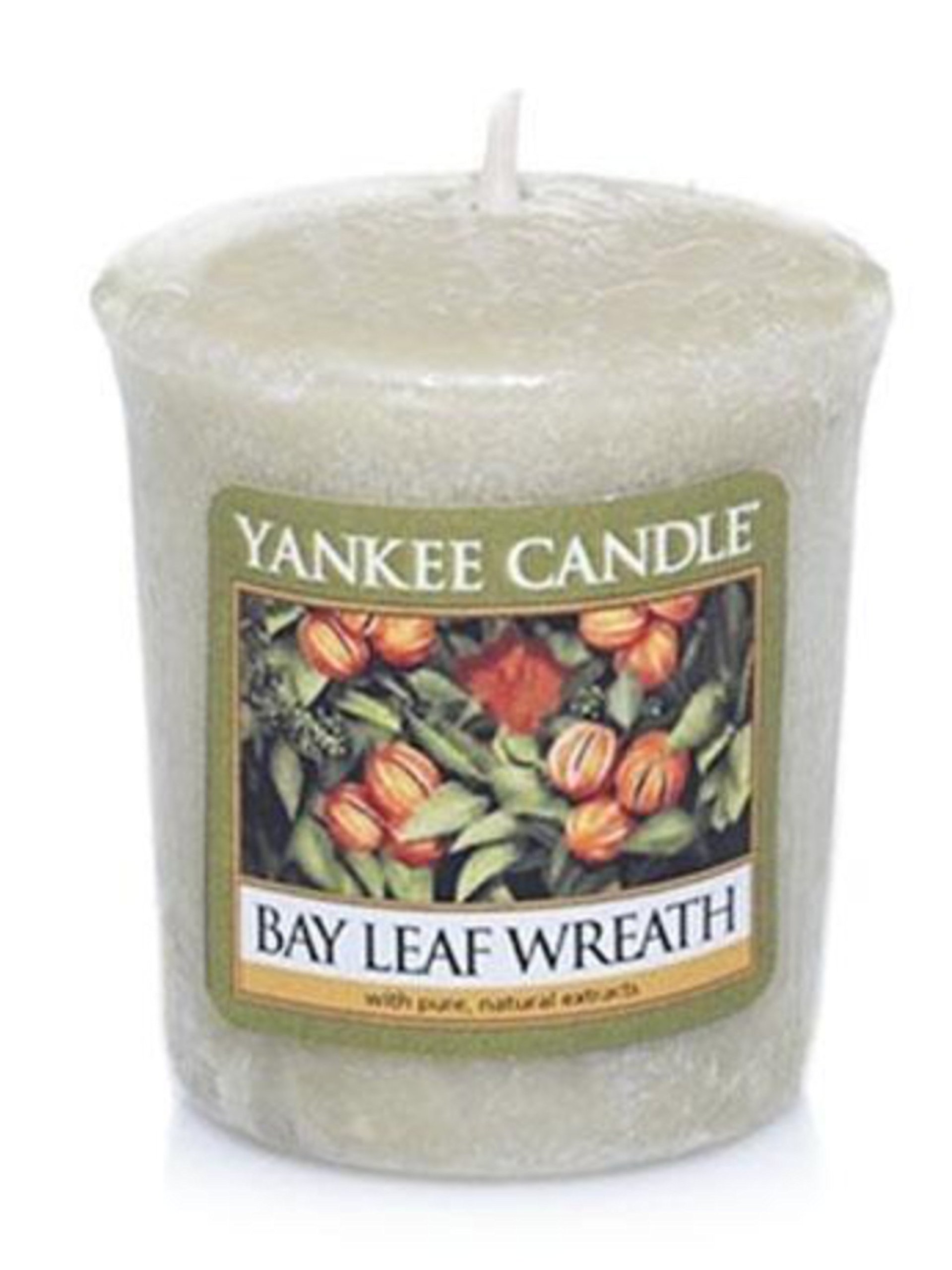 Yankee Candle Bay Leaf Wreath Sampler Votive Candles - Set of 6 Scented Candles for Home Decor, Aromatherapy & Holiday Gifts | Perfect for Christmas, Weddings & Relaxation