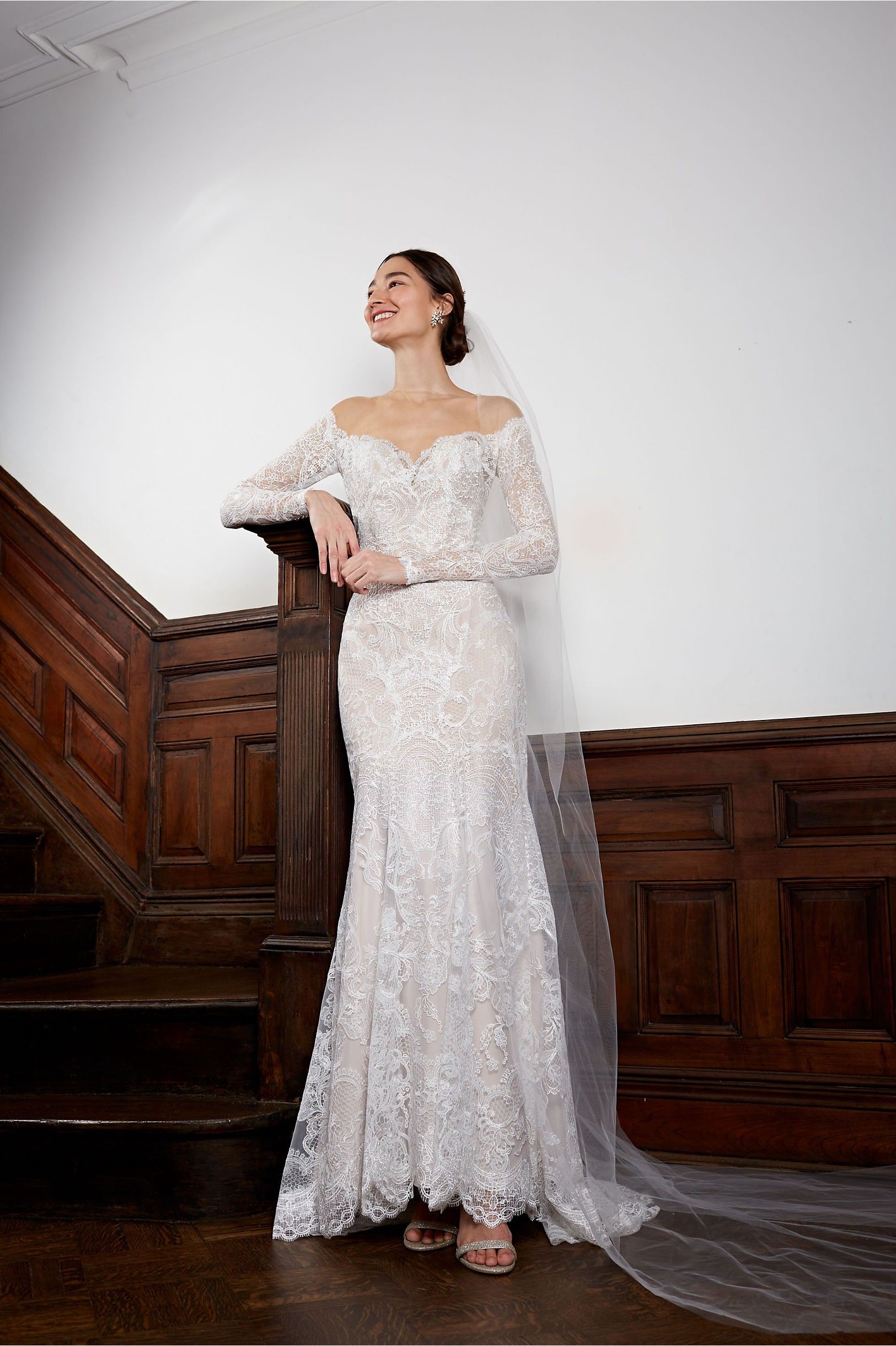 Watters Ula Gown - Elegant Formal Wedding Dress for Brides | Perfect for Evening Galas, Prom & Special Occasions