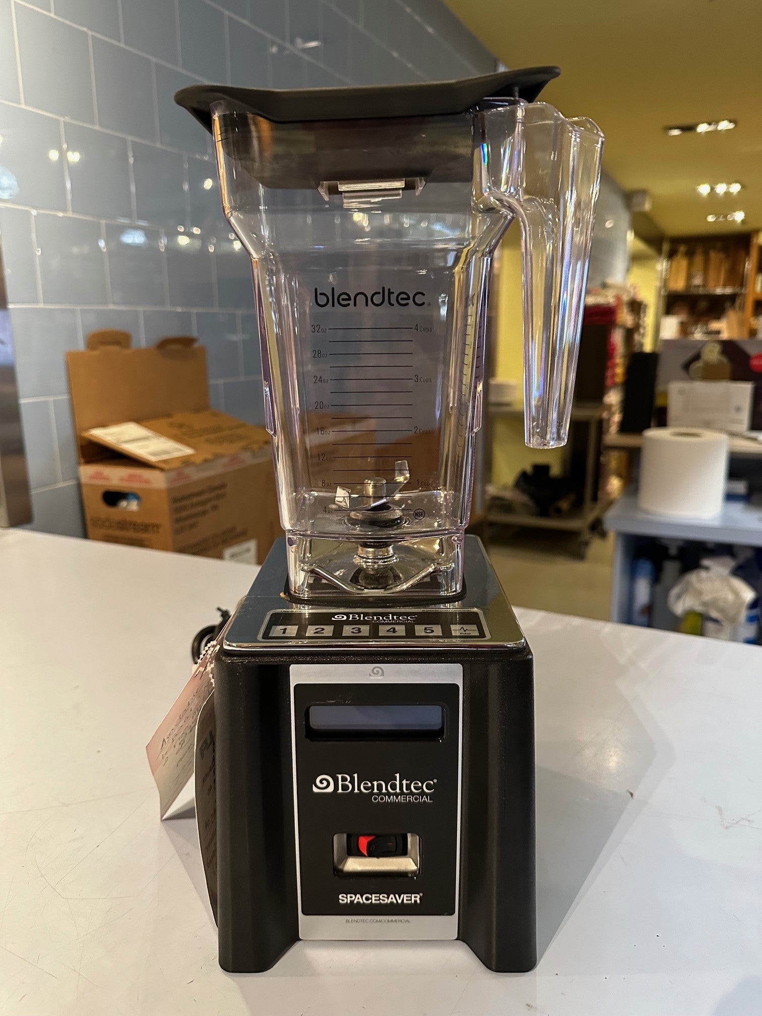 Blendtec ICB3 32 Oz High-Speed Countertop Blender for Smoothies, Soups & Nut Butters - Powerful Kitchen Appliance for Home & Commercial Use