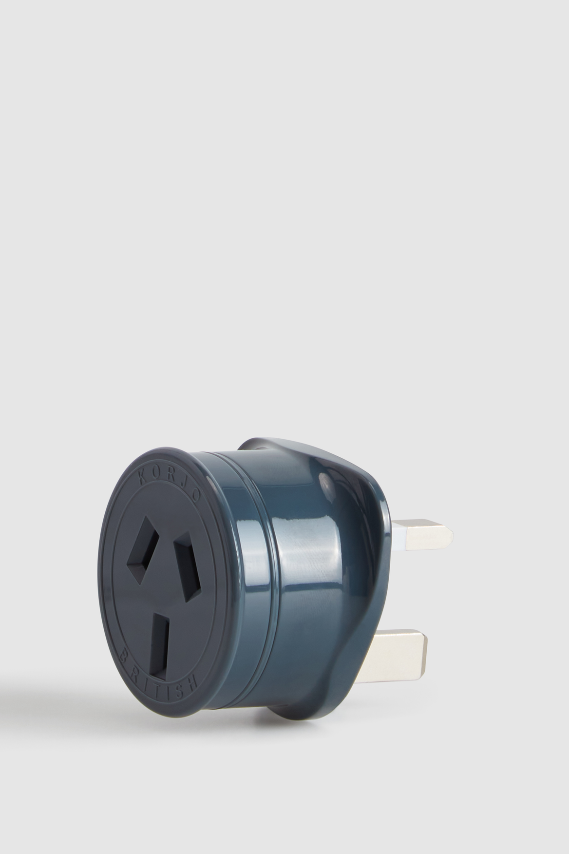 Nere UK Travel Adapter - Universal Plug Converter for UK, Ireland, Dubai (Model 3220395) - Perfect for Laptops, Phones, and Cameras While Traveling