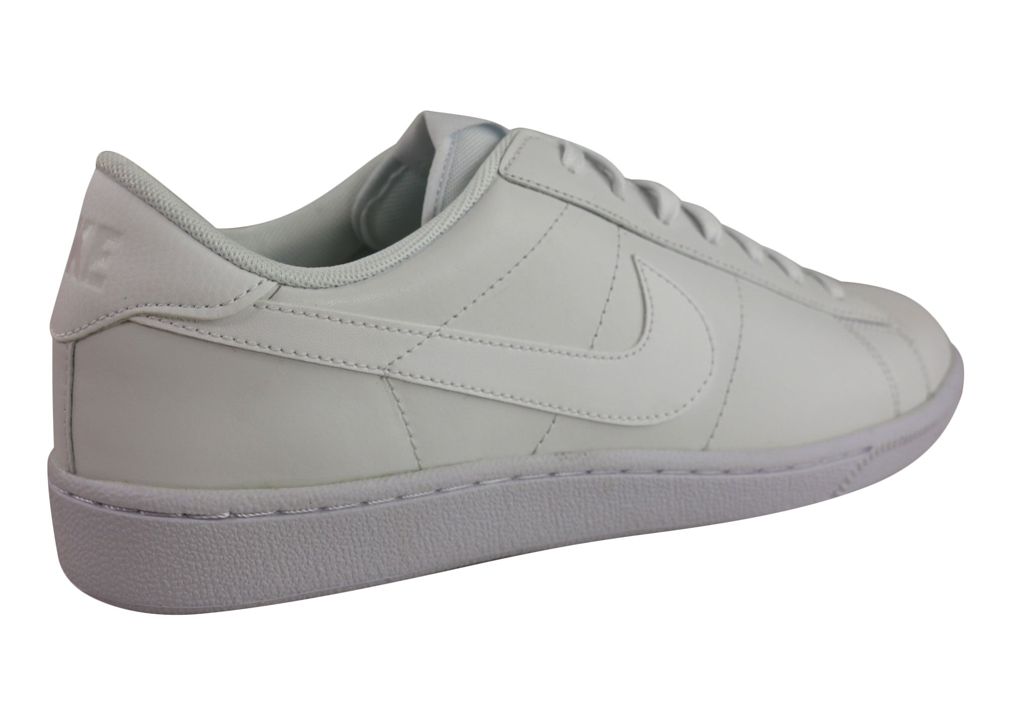 Nike Men's Classic CS Leather Lace-Up Casual Sneakers - Comfortable Walking Shoes for Everyday Wear, Work & Outdoor Activities
