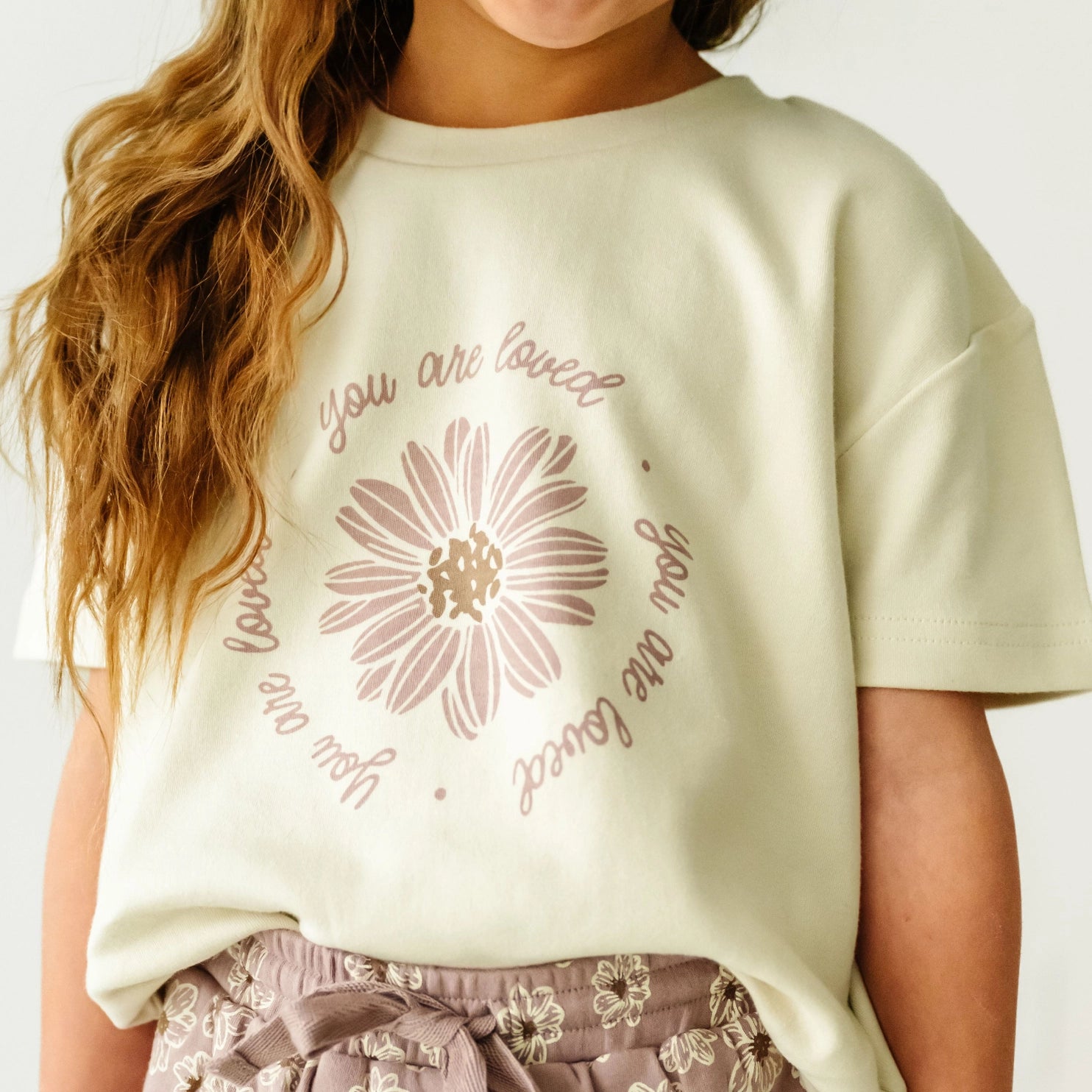 Organic Boxy Tee and Skort Set with Daisies Print - Women's Casual Outfit for Summer, Beach, and Vacation Wear