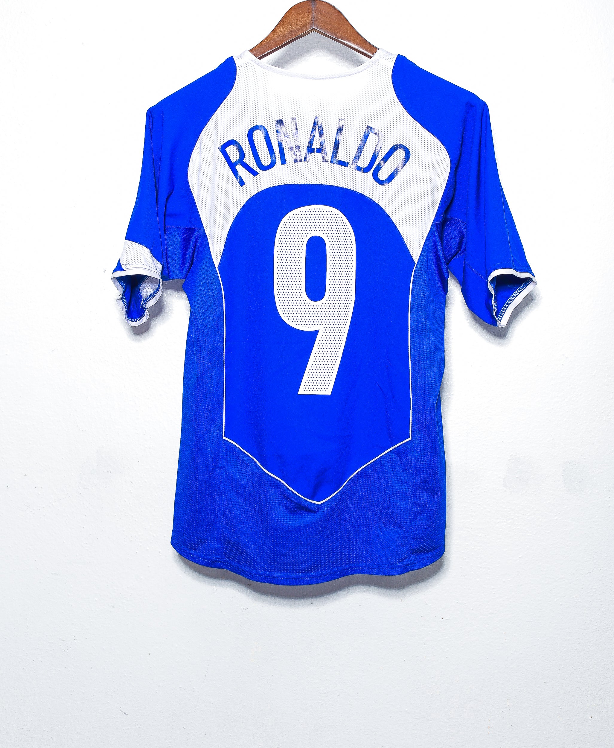 2004 Brazil Away Soccer Jersey #9 Ronaldo - Authentic Vintage Football Shirt (Size S) - Perfect for Collectors, Fans & Match Days