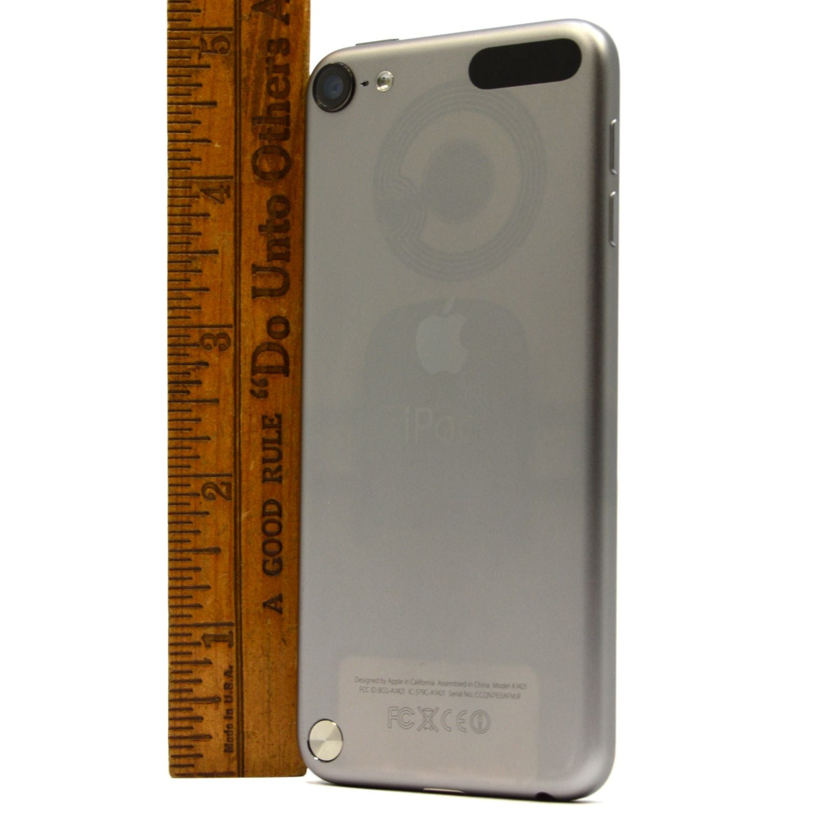 Refurbished Apple iPod Touch 5th Generation 32GB Silver (Model A1421, ME978LL/A) - Perfect for Music, Gaming & Entertainment on the Go