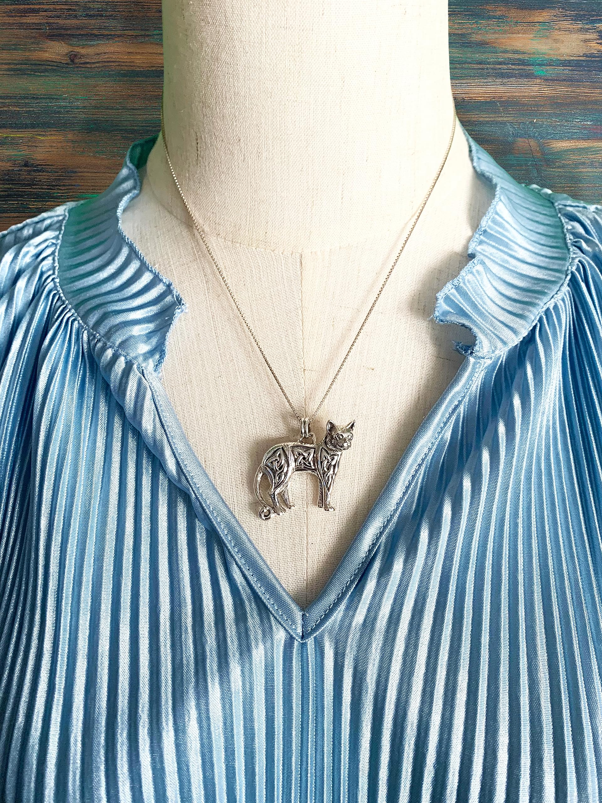 Sterling Silver Celtic Cat Pendant Necklace - 18 Inch Adjustable Chain, Elegant Feline Jewelry Gift for Women - Perfect for Birthday, Anniversary, Christmas and Everyday Wear