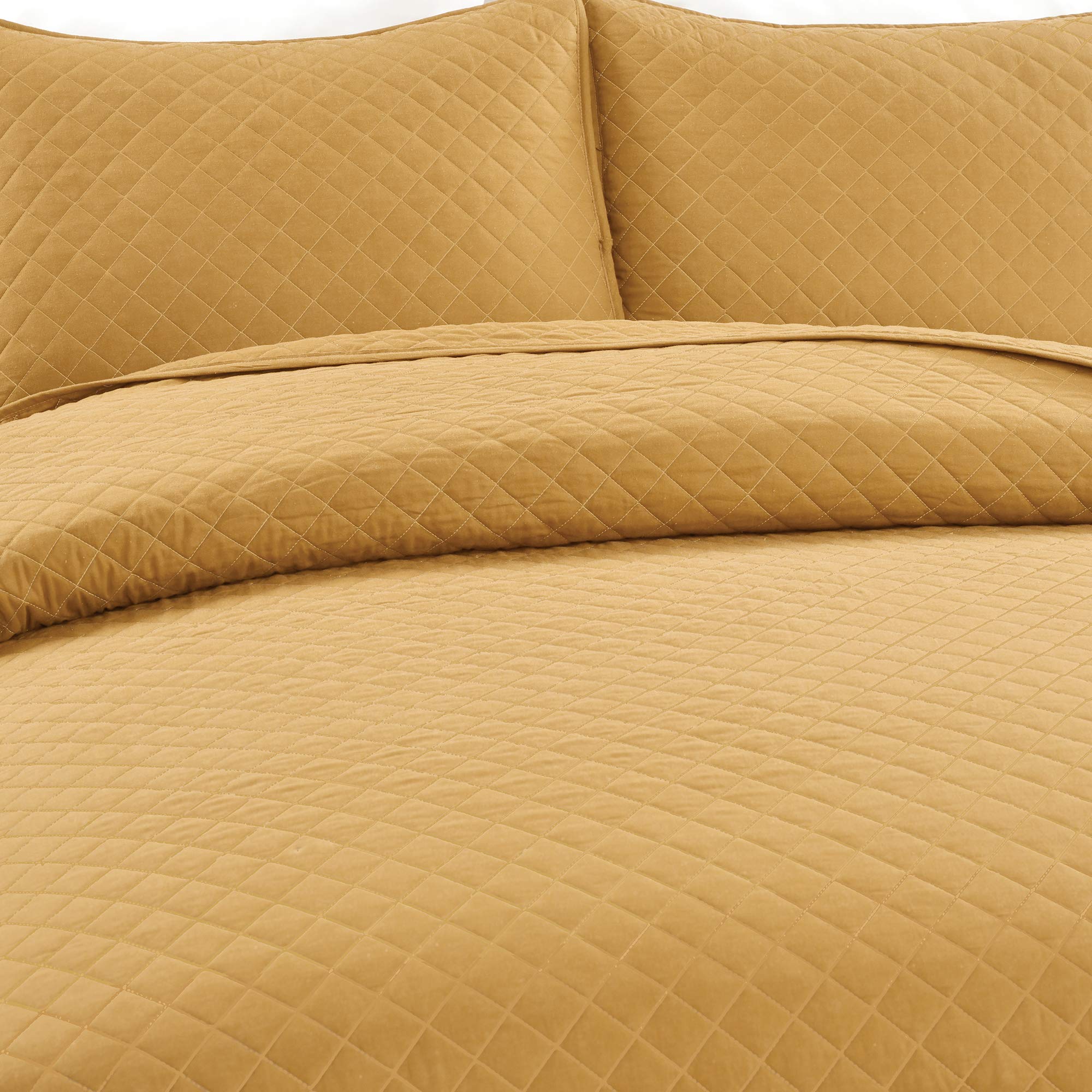 Lush Decor Ava Quilt Set - 3 Piece Oversized Diamond Pattern Bedding Blanket & Bedspread - Full/Queen Size - Mustard Yellow - Cozy Home Decor for Bedroom, Living Room & Guest Room