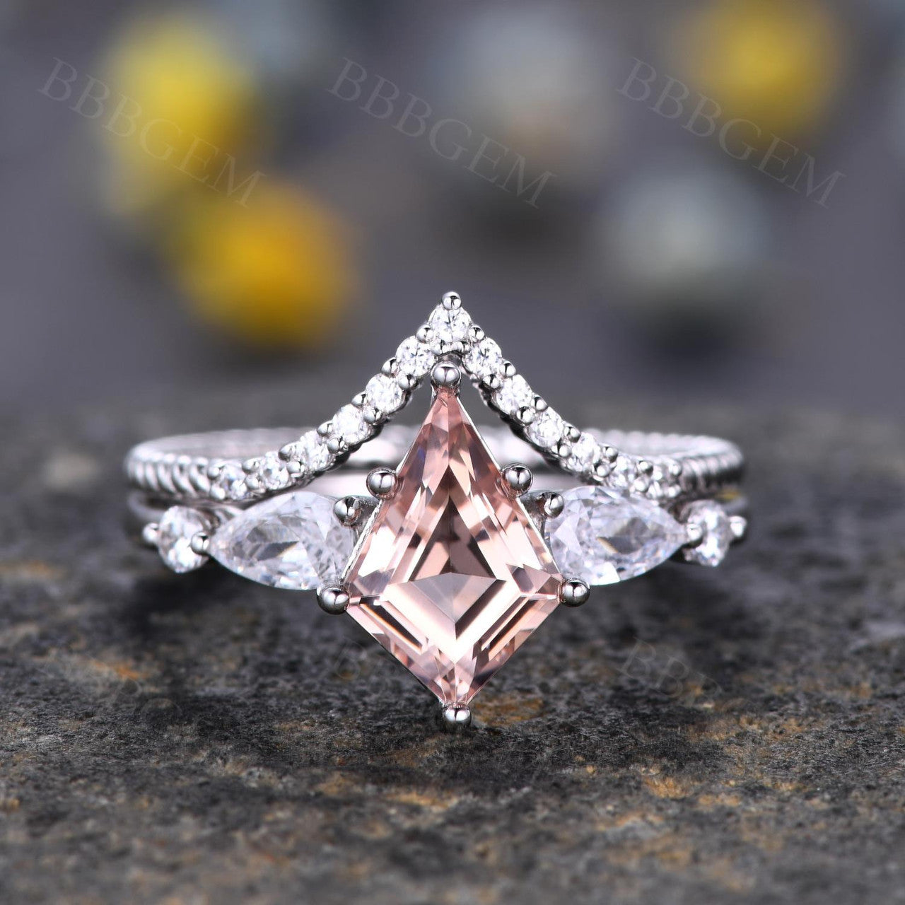 Elegant Kite-Shaped Step Cut Peach Morganite Wedding Ring Set in White Gold – Perfect for Bridal Jewelry, Engagement Rings & Anniversary Gifts
