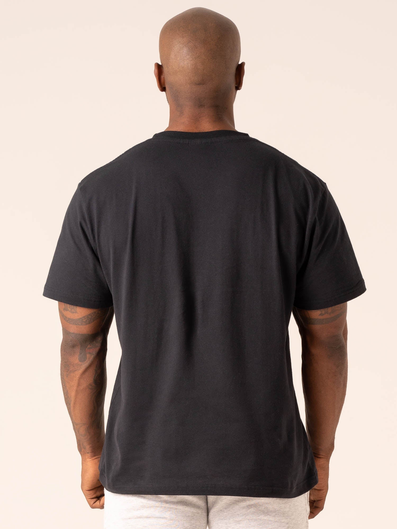 Grit Oversized T-Shirt for Men & Women - Soft Cotton Black Tee - Casual Streetwear & Loungewear