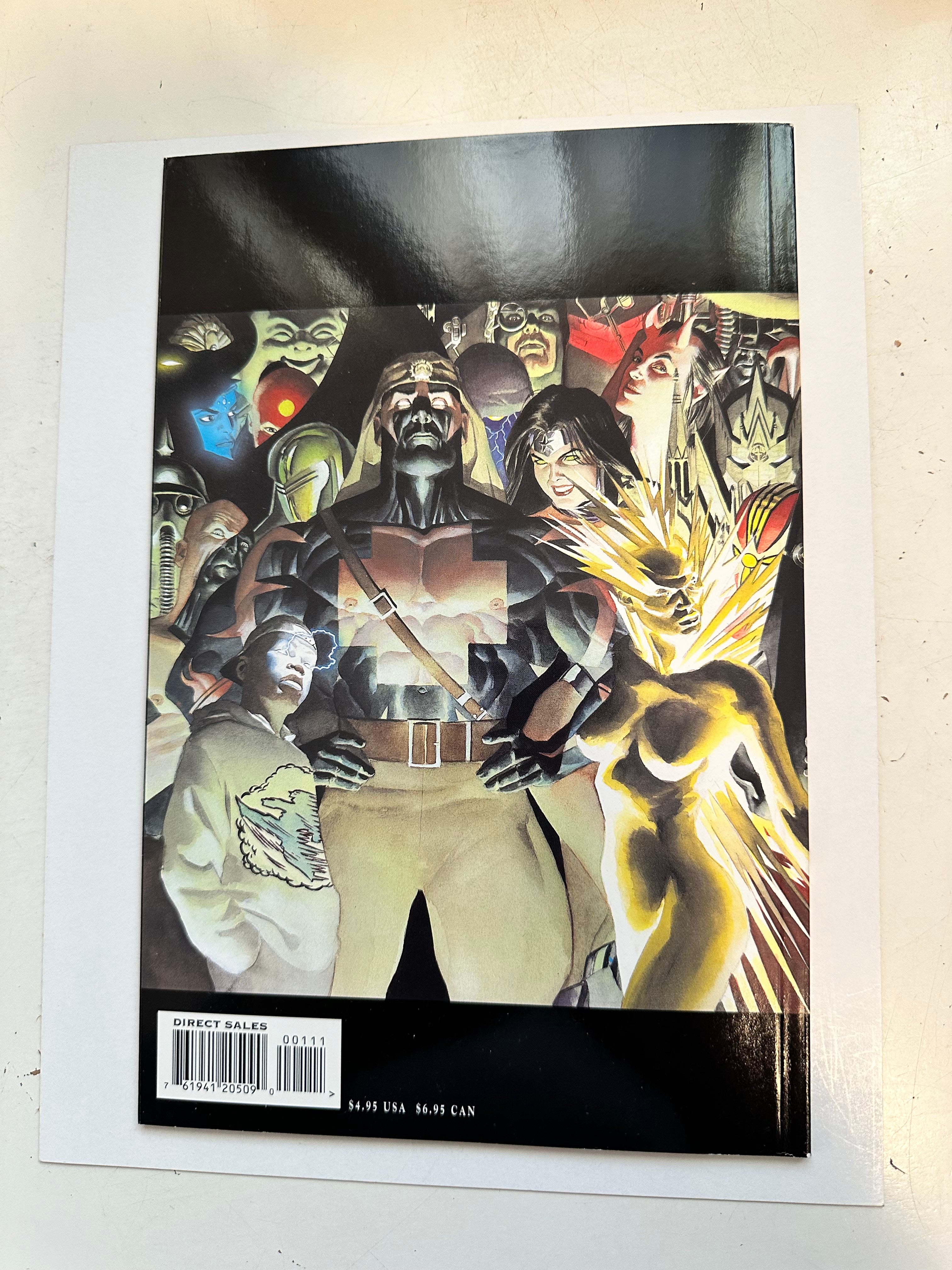 Kingdom Come Graphic Novel 1996 - DC Comics Limited Edition Collector's Item | Perfect for Comic Book Fans, Gift for Superhero Lovers, Home Decor for Geek Culture