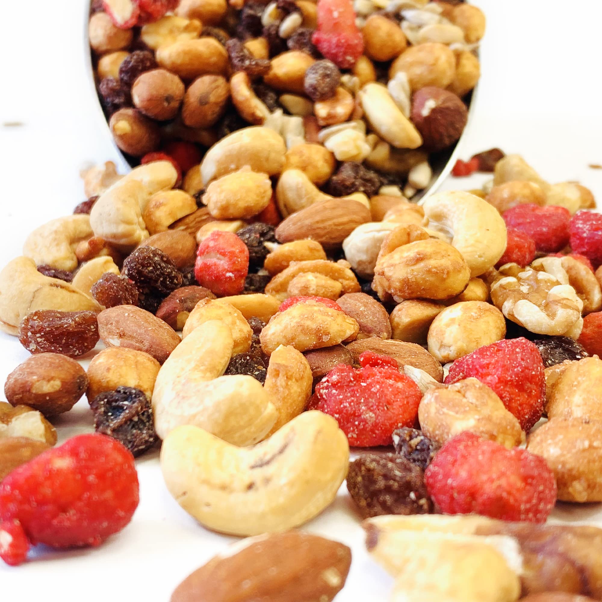 NY SPICE SHOP Super Energy Trail Mix with Mixed Nuts & Dried Fruits - Healthy Snack Packs for Adults & Kids - 3lb Bulk Nut Snacks - Perfect for Hiking, Office & School Lunch