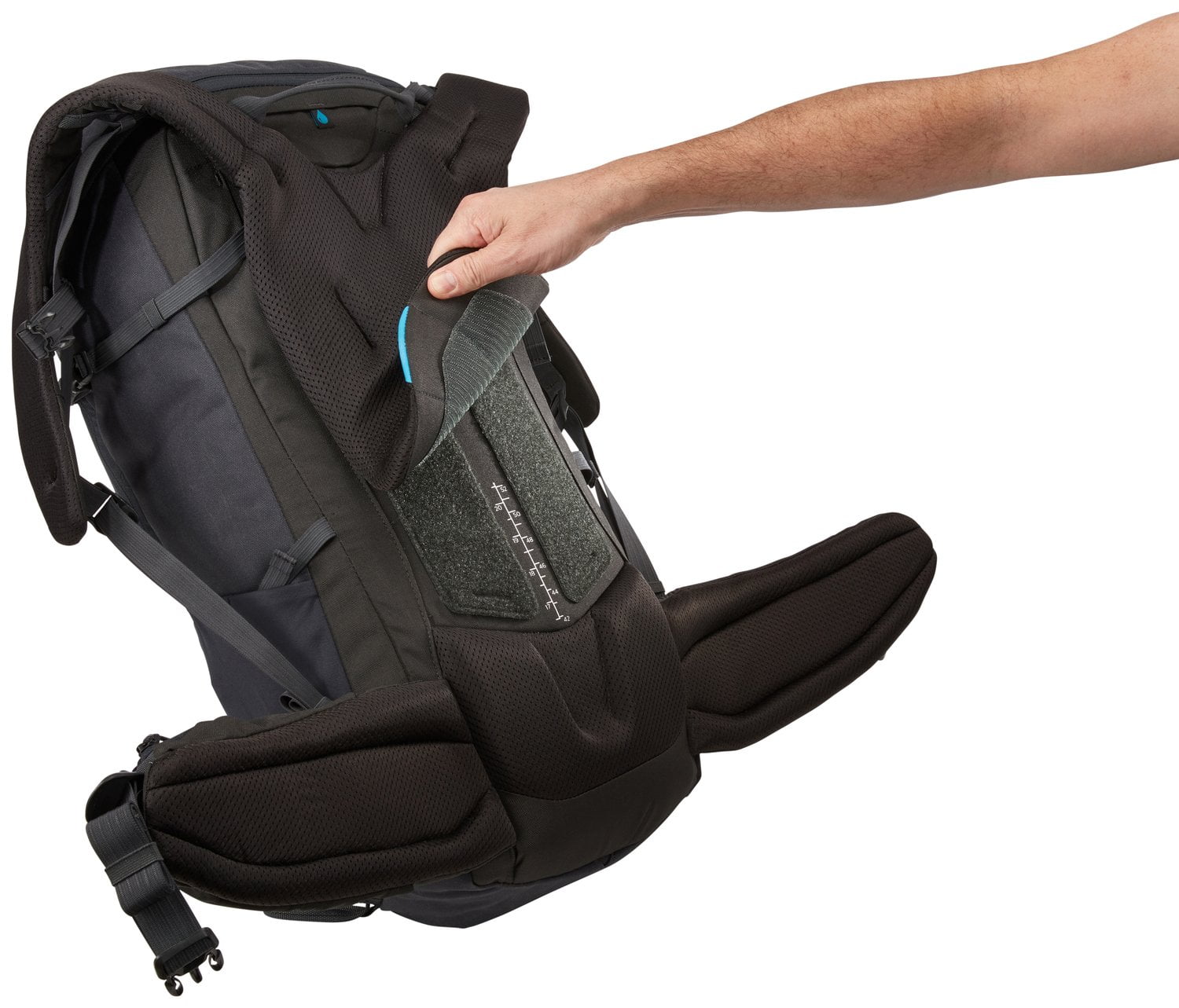 Thule AllTrail X 35L Hiking Backpack - Lightweight & Water-Resistant Daypack for Outdoor Adventures (Obsidian Gray) - Perfect for Hiking, Camping & Travel