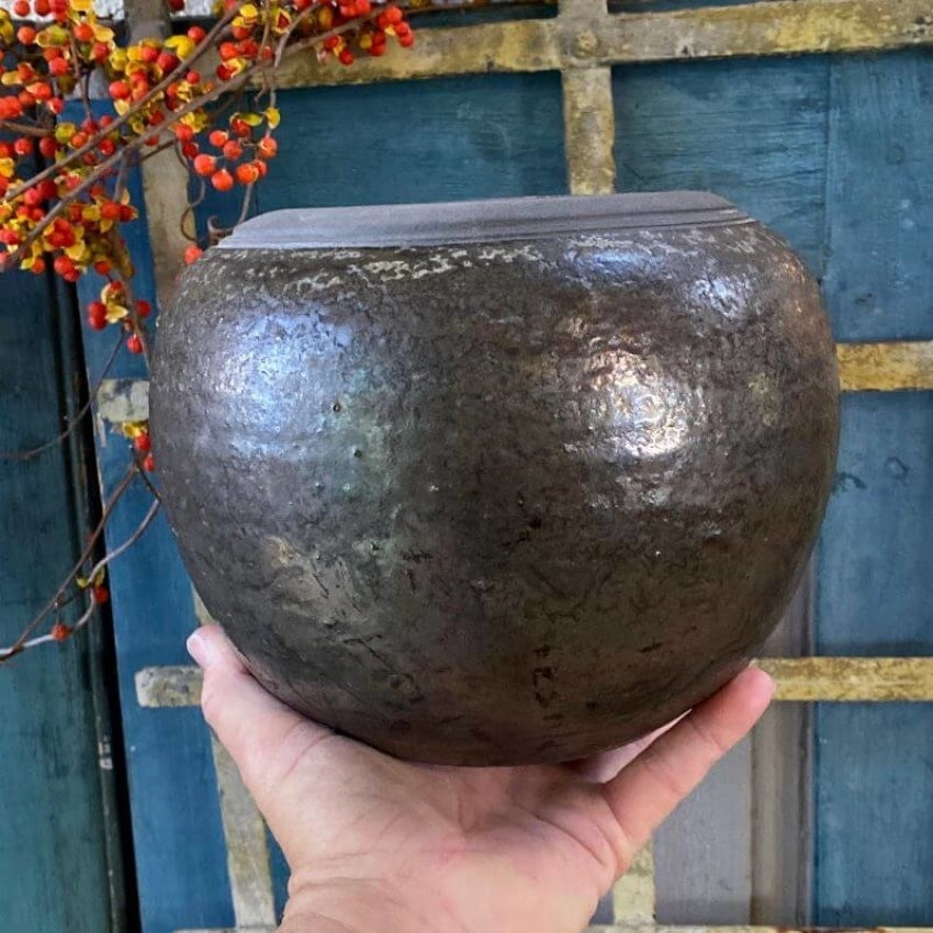 Peter C Vallez 1992 Studio Stoneware Pot - Handcrafted Ceramic Art Piece for Home Decor, Kitchen & Dining Room Display