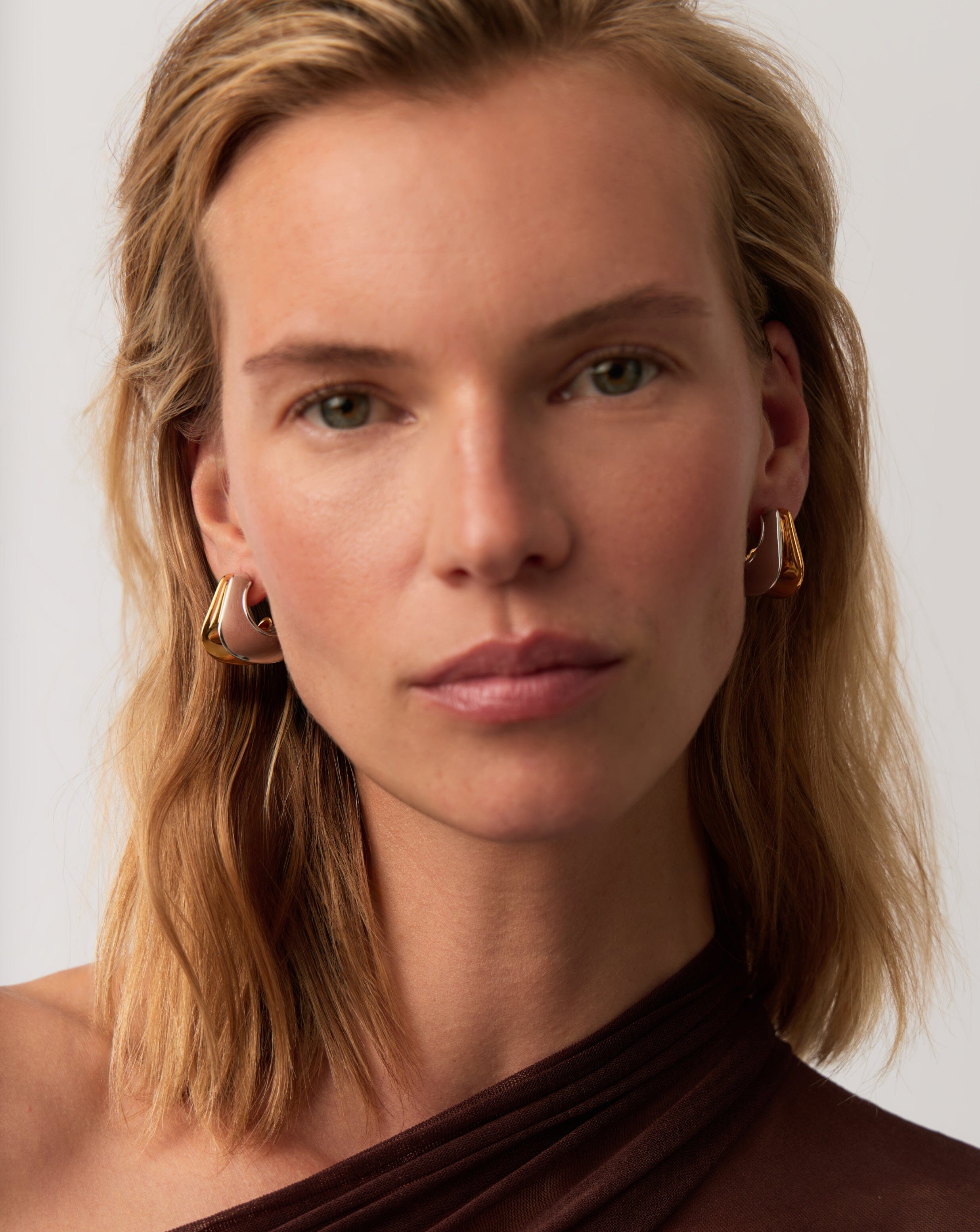 Hera Dome Double Ridge Medium Hoop Earrings - Mixed Metal Gold & Silver Jewelry for Women | Everyday Wear, Date Night & Special Occasions