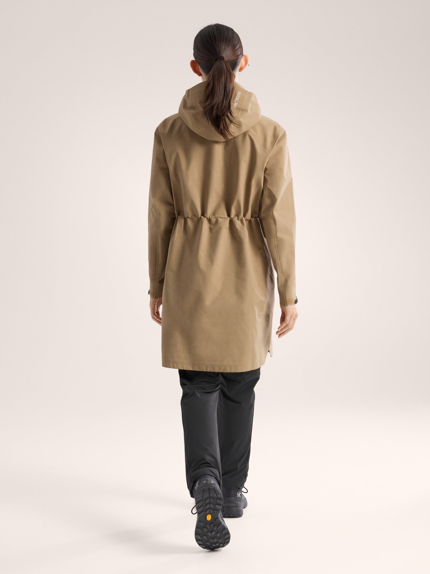 Beta Coat for Women - Stylish Winter Outerwear Jacket | Warm & Waterproof | Perfect for Snow, Hiking & Outdoor Activities