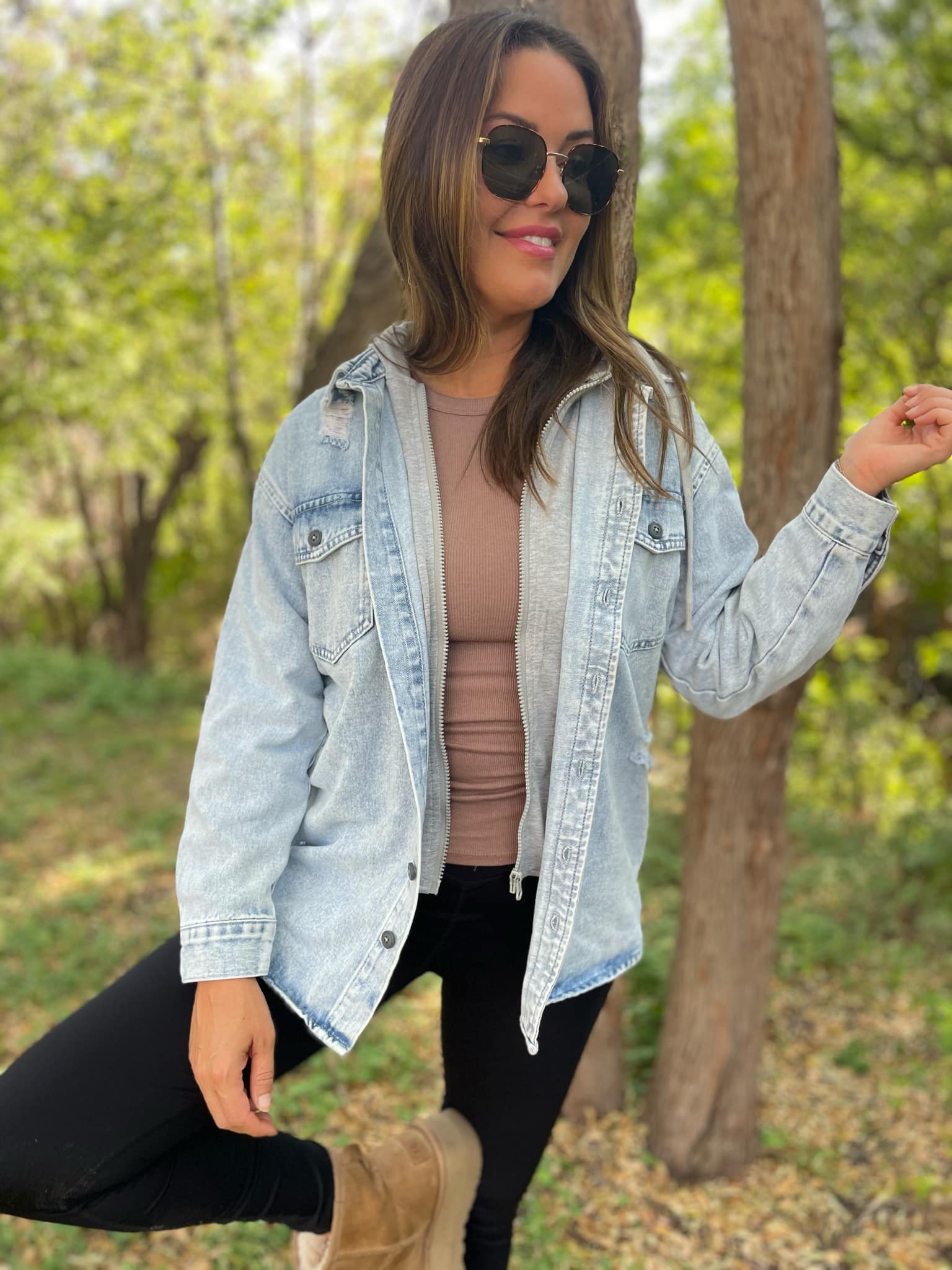 Lightwash Hooded Denim Shacket Jacket for Women - Stylish Oversized Denim Jacket with Hood - Perfect for Casual Outfits, Layering in Fall & Spring