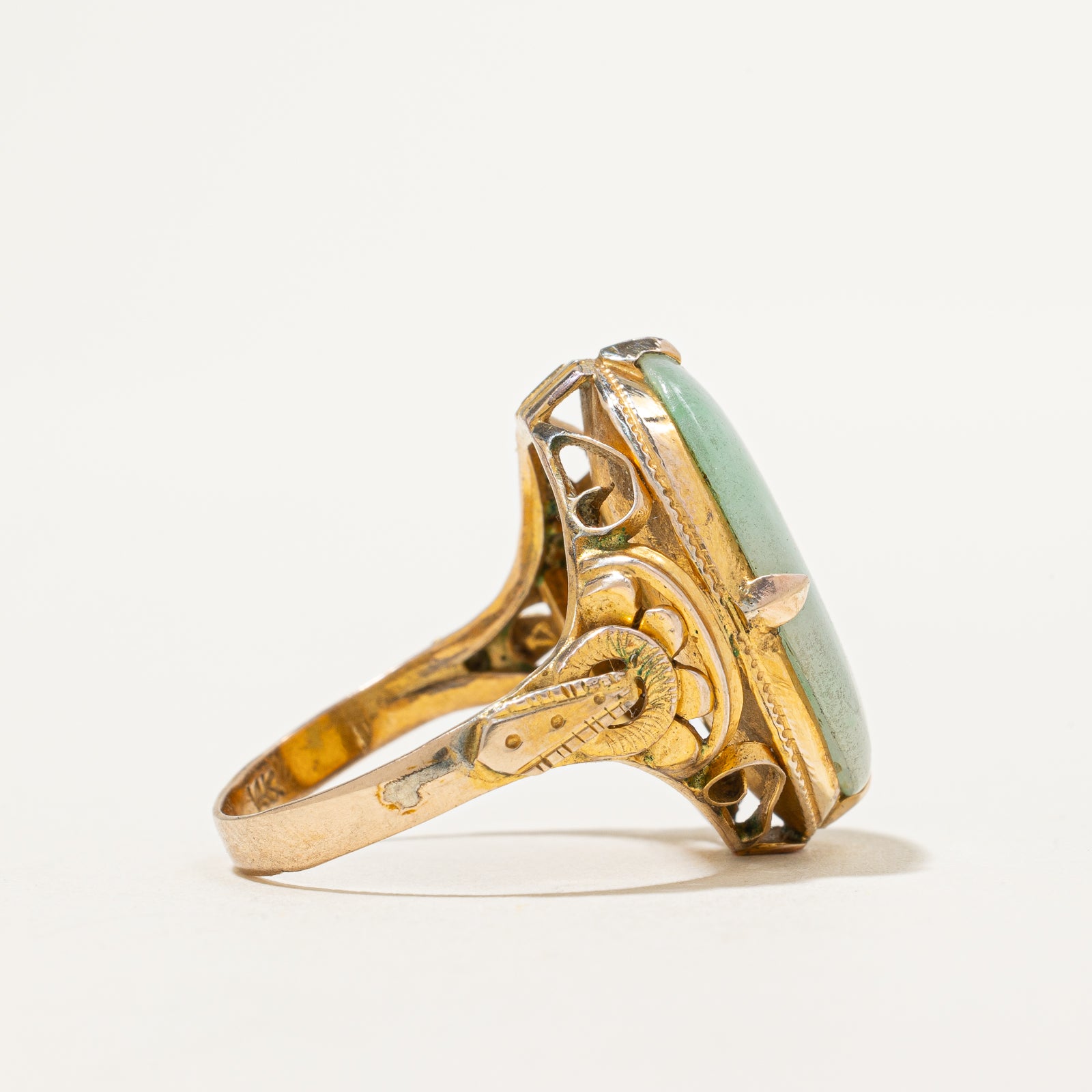 15.00ct Oval Cabochon Jade Textured Cocktail Ring - Size 6.25 - Elegant Statement Jewelry for Evening Parties & Special Occasions