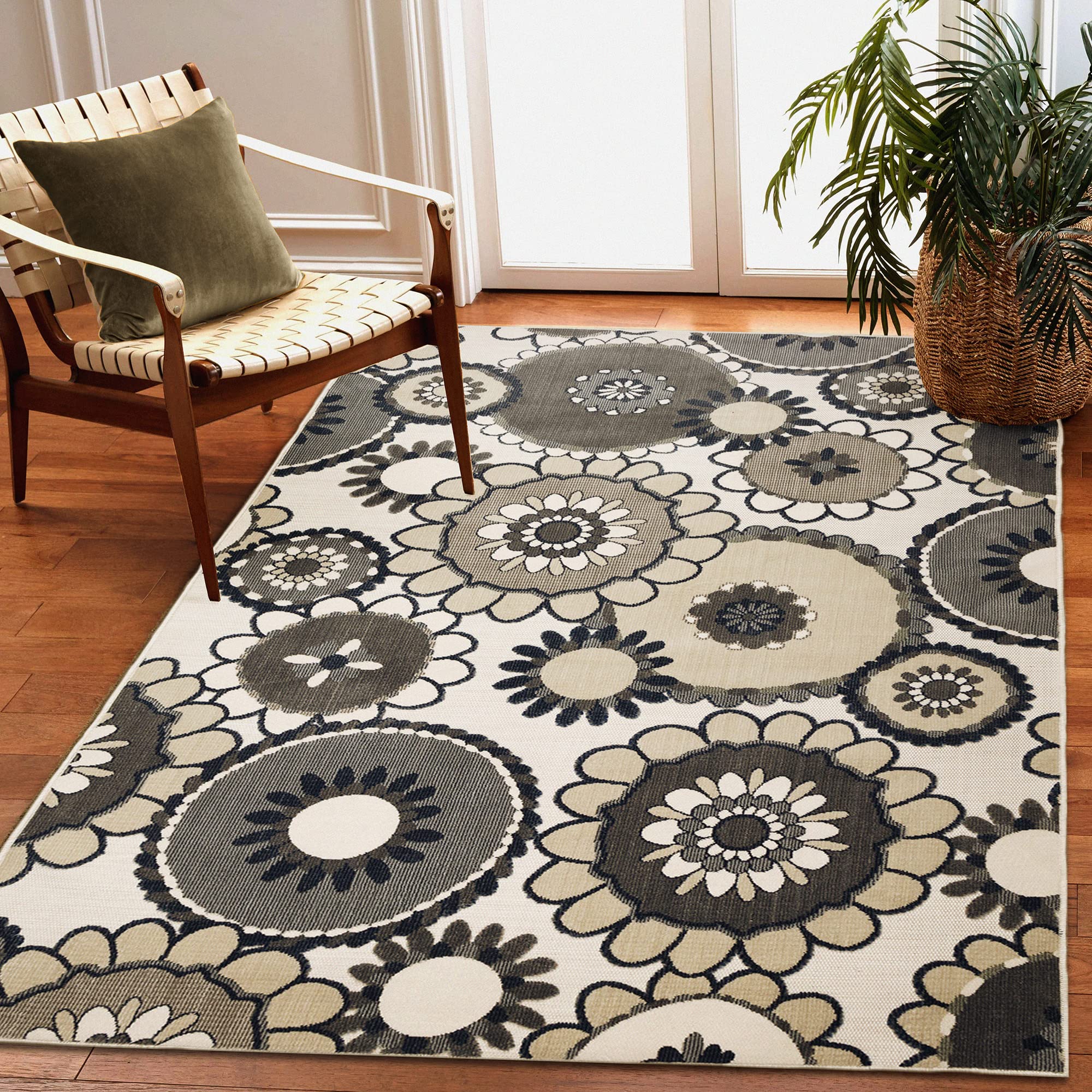 Liora Manne Canyon Indoor Outdoor Rug – Modern Traditional Design, Comfortable Durable Easy Care UV Resistant, Disco Ivory 6'5