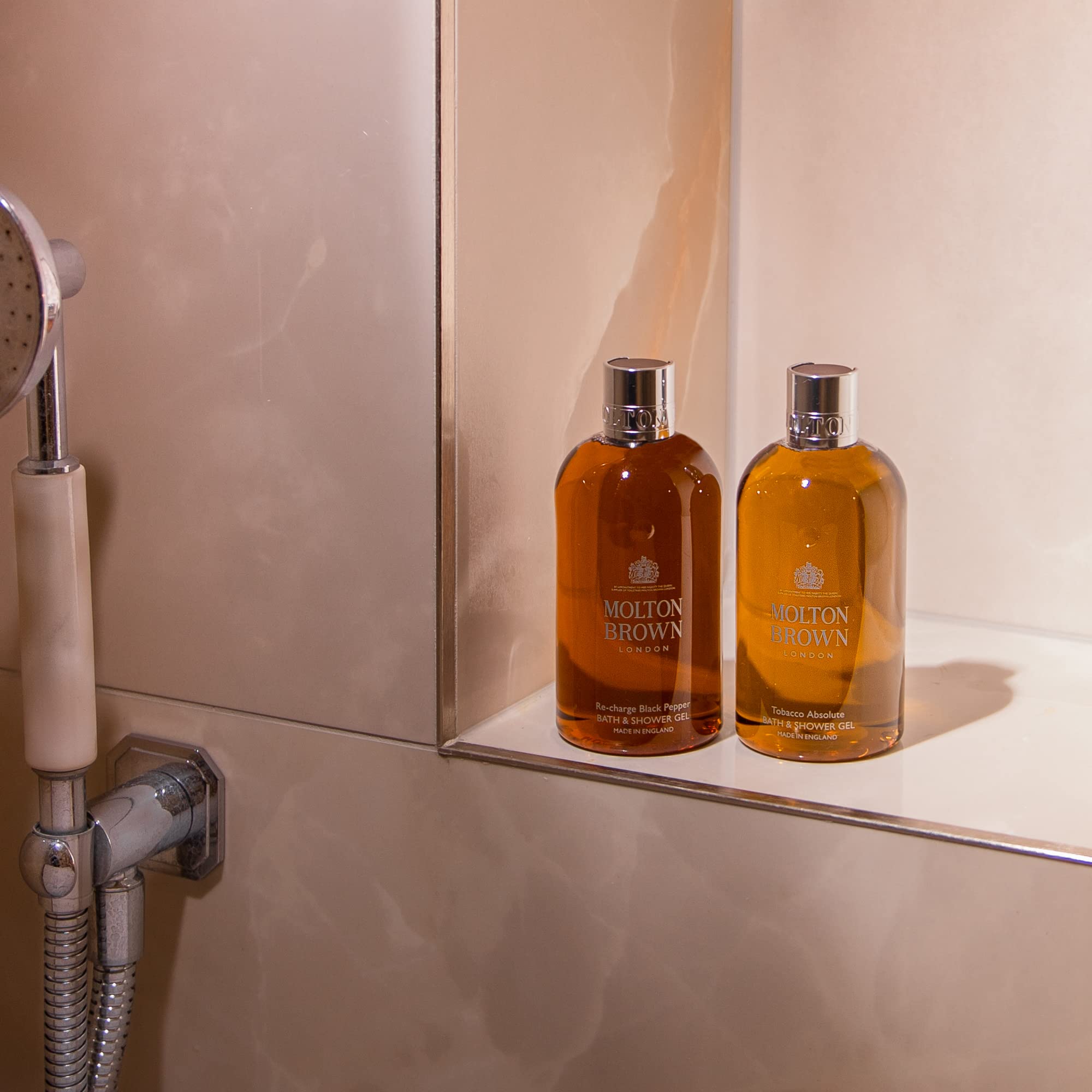 Molton Brown Absolute Bath & Shower Gel - Luxury Body Wash for Women & Men, Hydrating & Refreshing - Perfect for Spa, Relaxation & Gift Giving